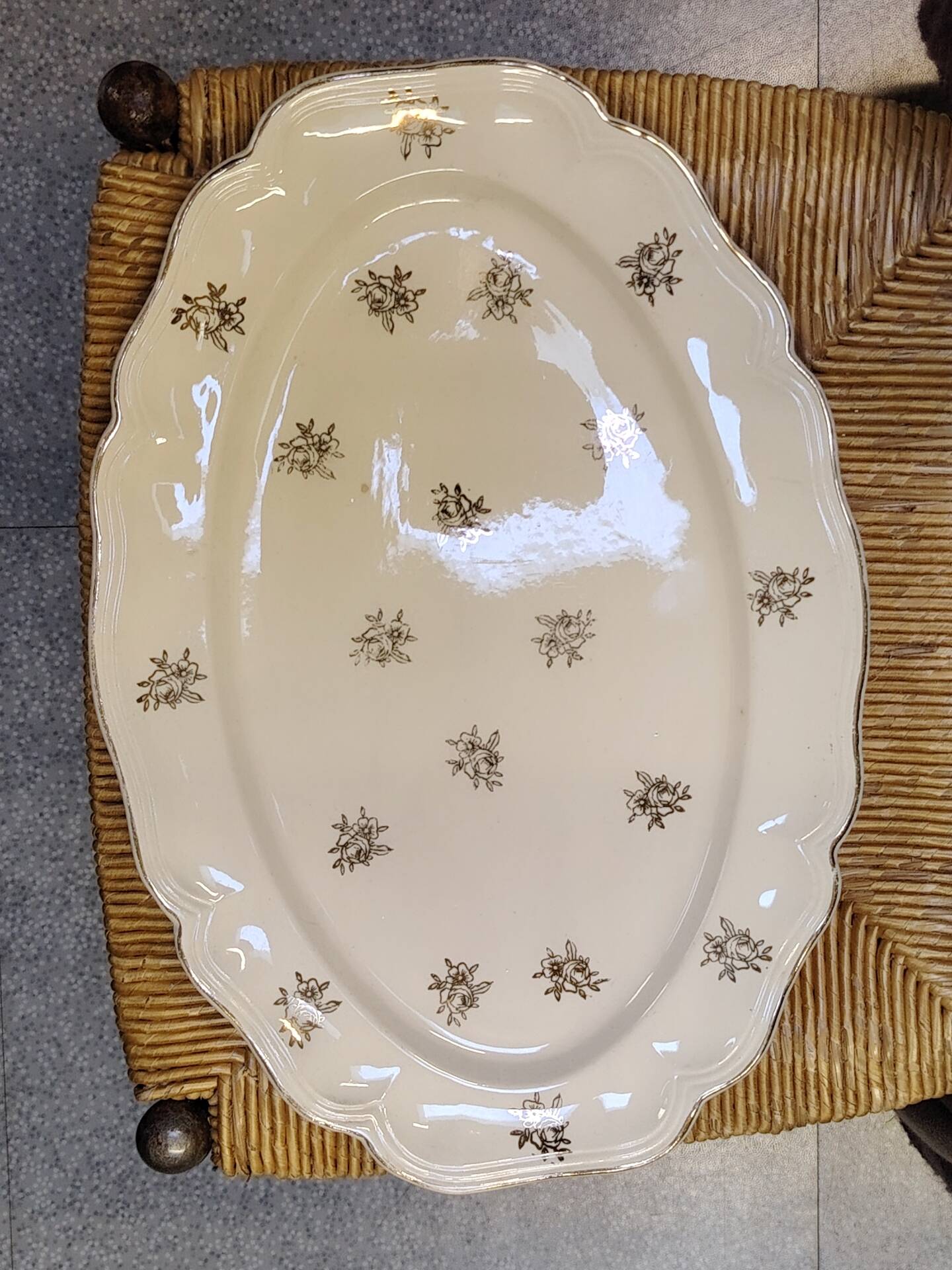Large oval serving dish "Fleur de France" – Sarreguemines, years