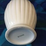 Vase blanc en porcelaine de limoges rainure tres decoratif