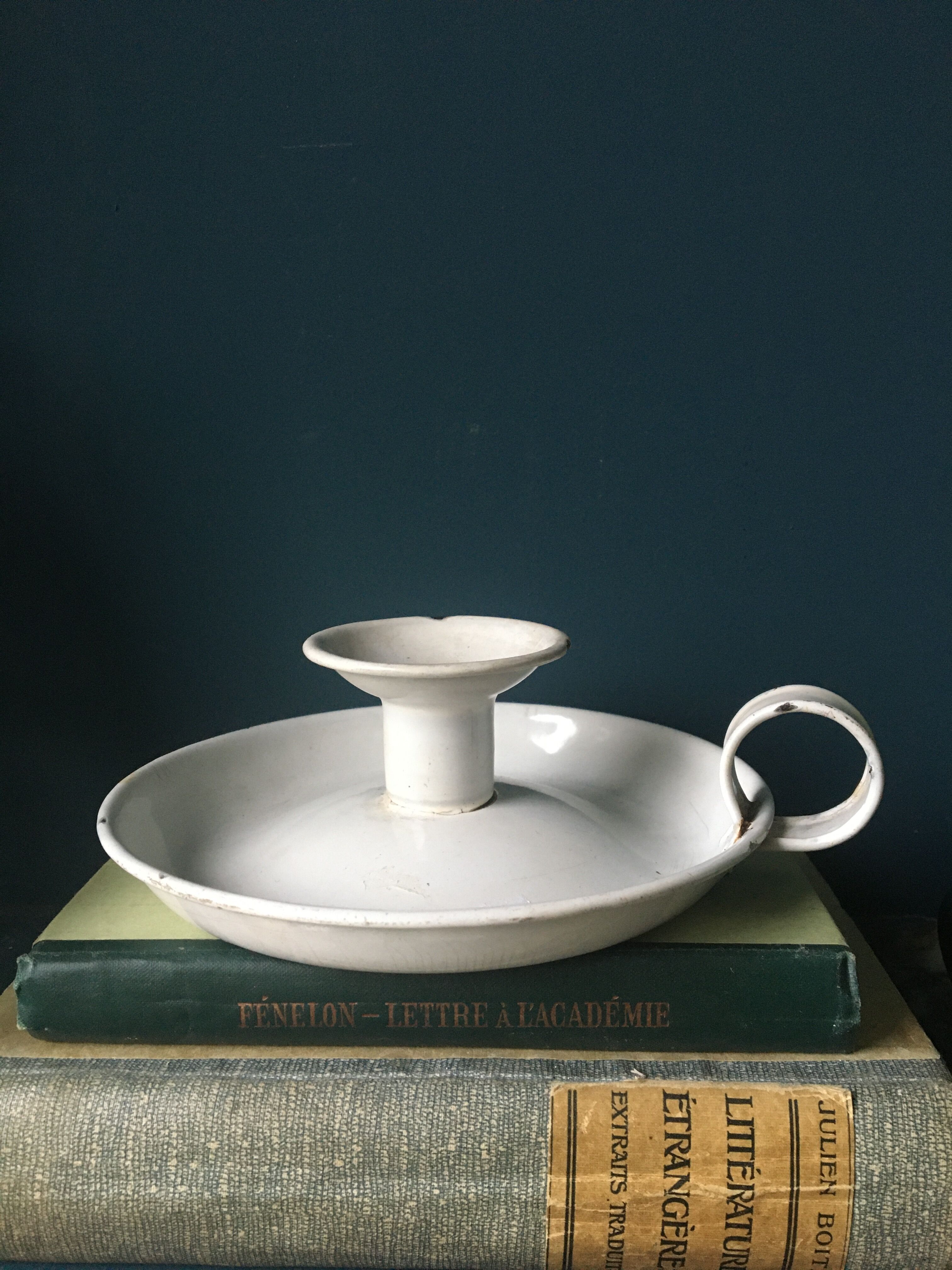 Enamelled tether 1900