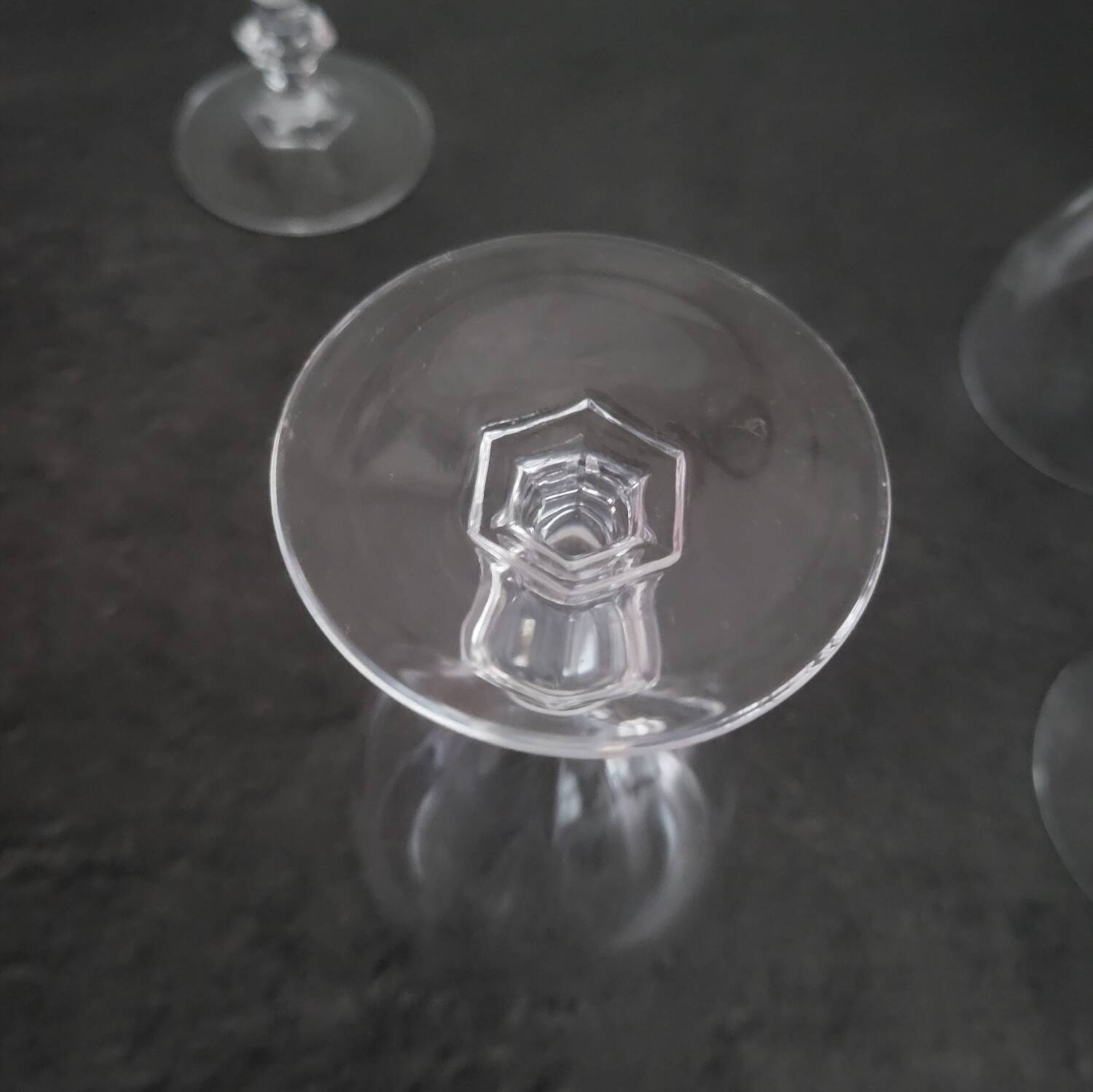 4 button-foot aperitif glasses model Rambouillet Christal d'Arques