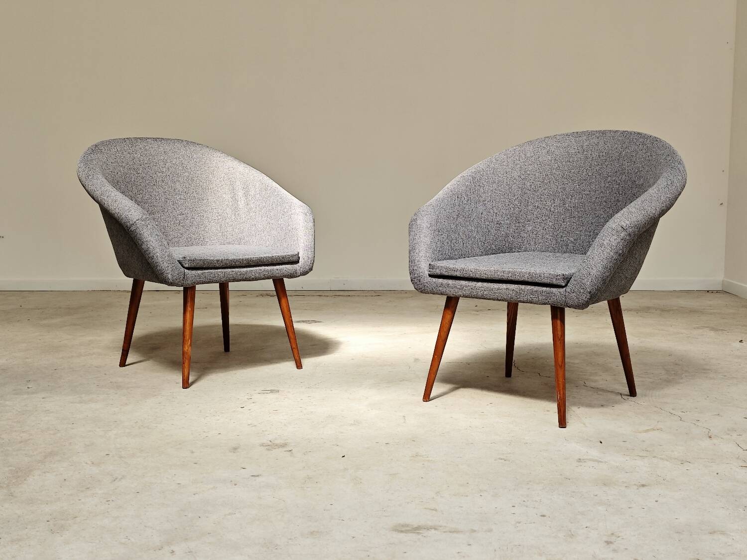 Pair of renovated gray fabric armchairs by Miroslav Navratil