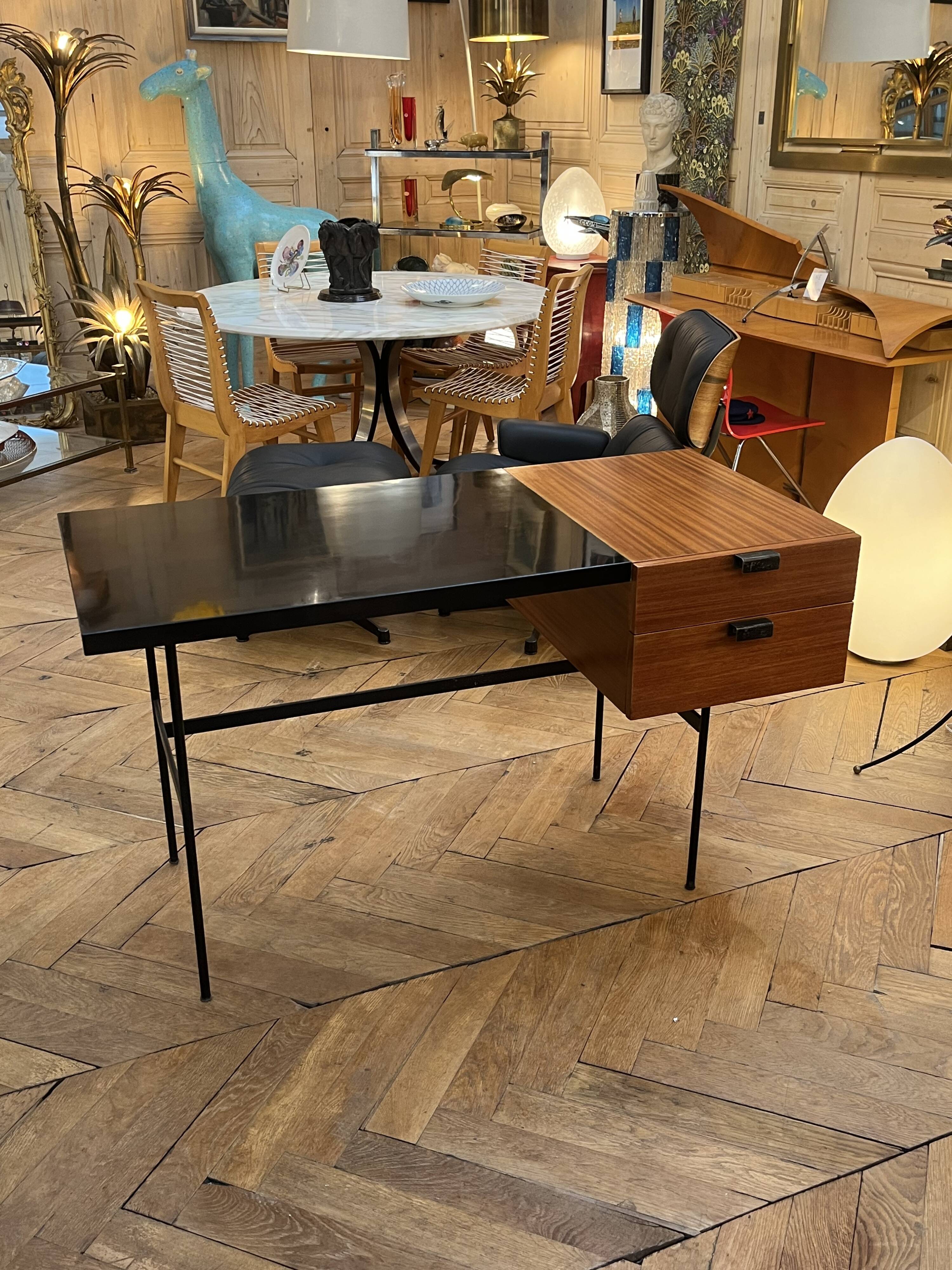 Pierre Paulin CM141 Desk