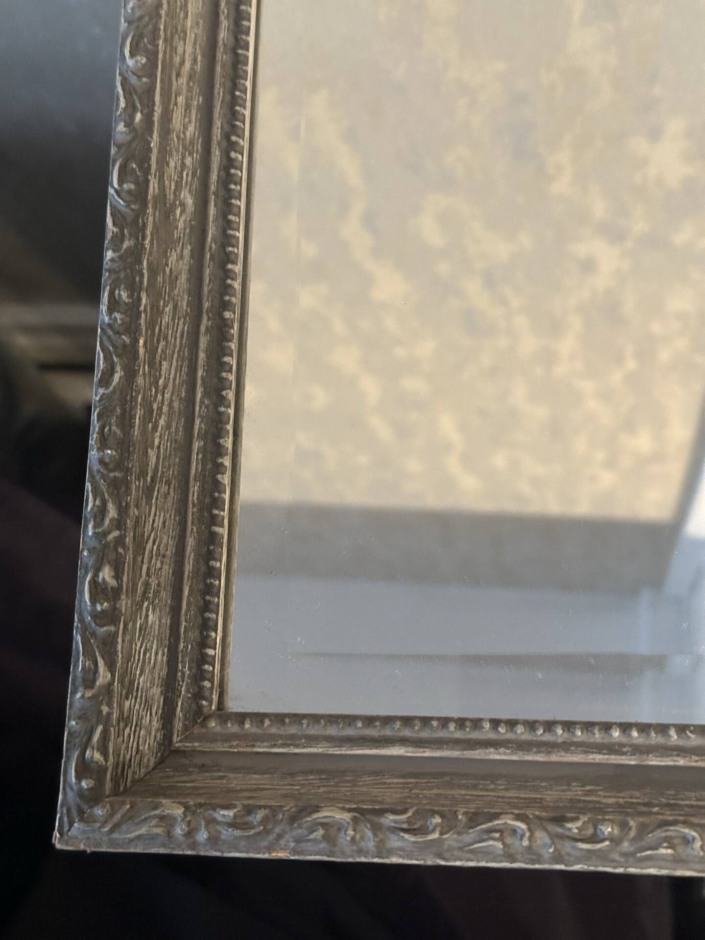 Antique bevelled mirror – Moulded wooden frame in anthracite 30/25 cm