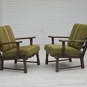 1970s, pair of Danish armchairs, original green furniture wool, oak wood.