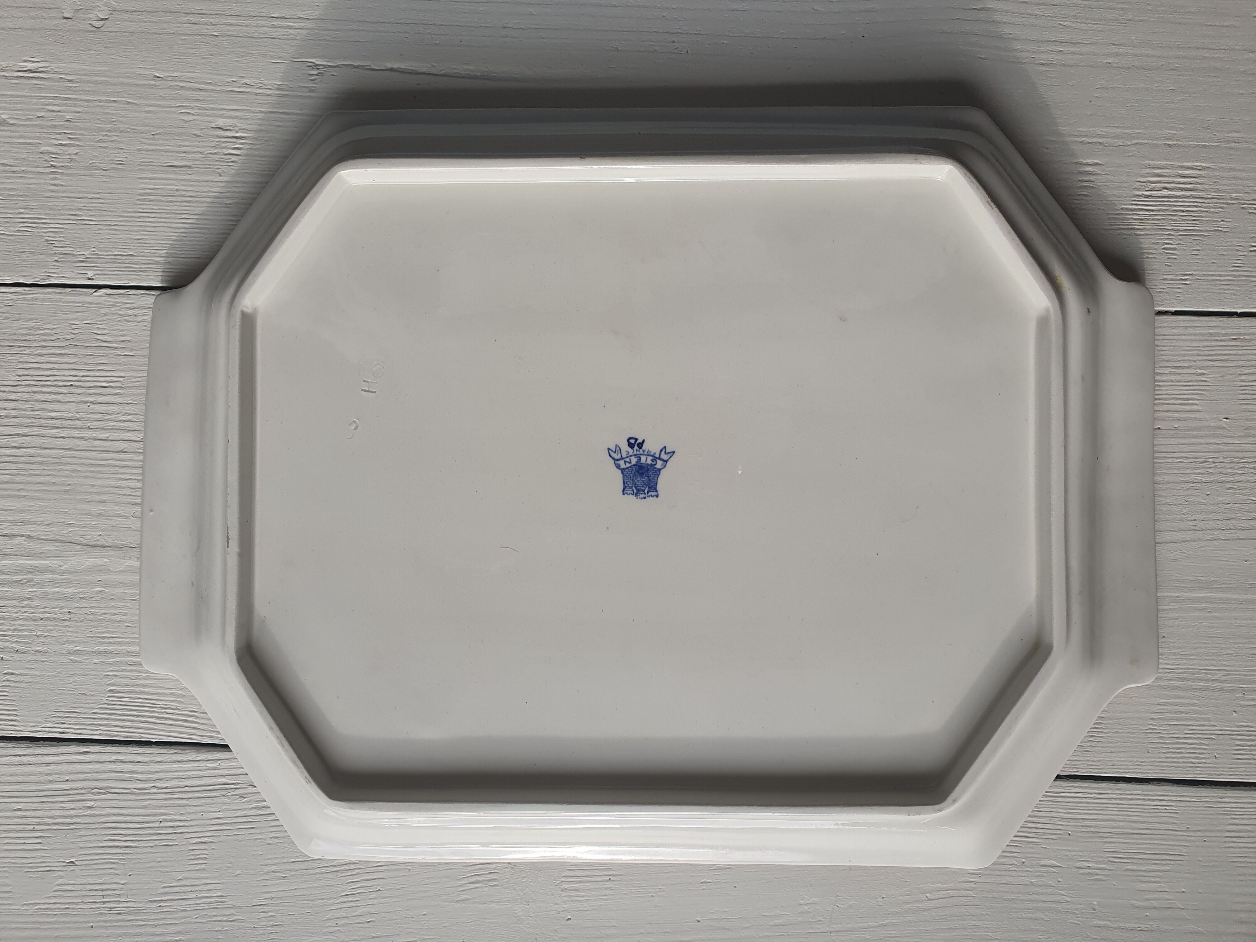 Top dish in earthenware of Gien decoration Peony