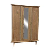 Armoire vintage