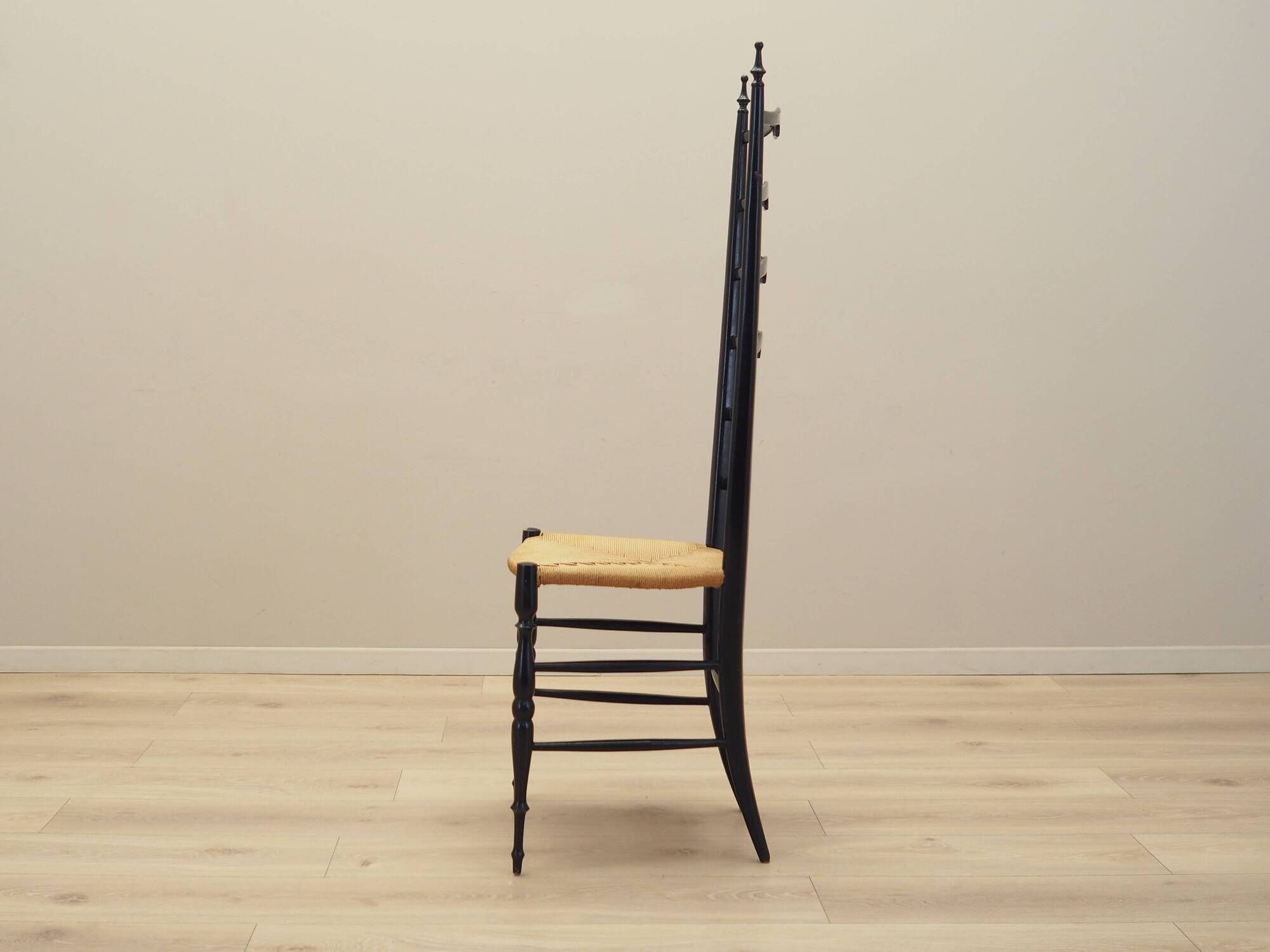 Beech chair, Italian design, 1950s, designer: Gio Ponti, manufacturer: Chia