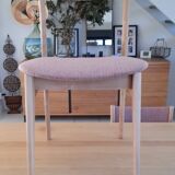 6 original Scandinavian chairs in light solid wood