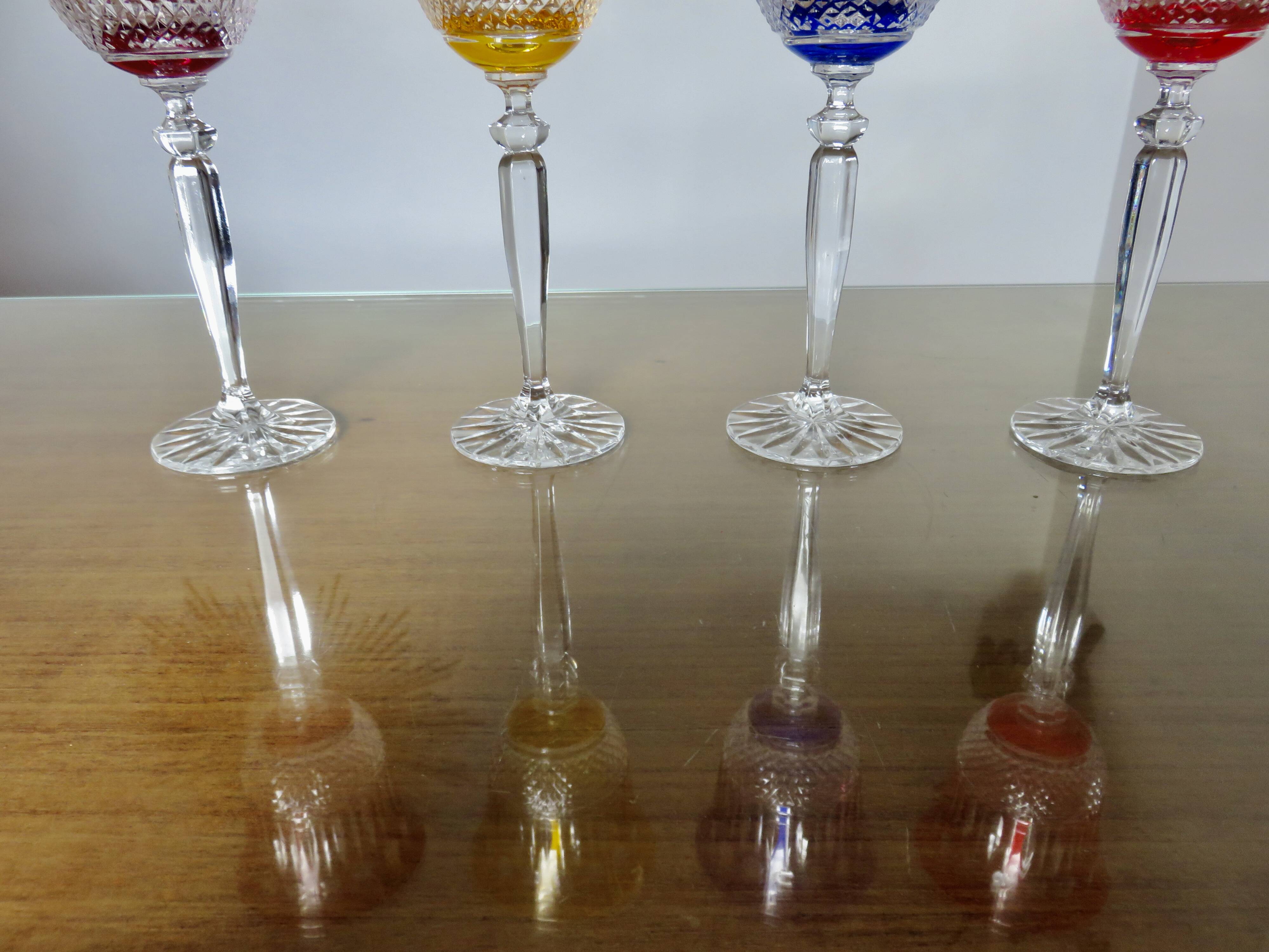 Set of 4 colored crystal wine glasses
