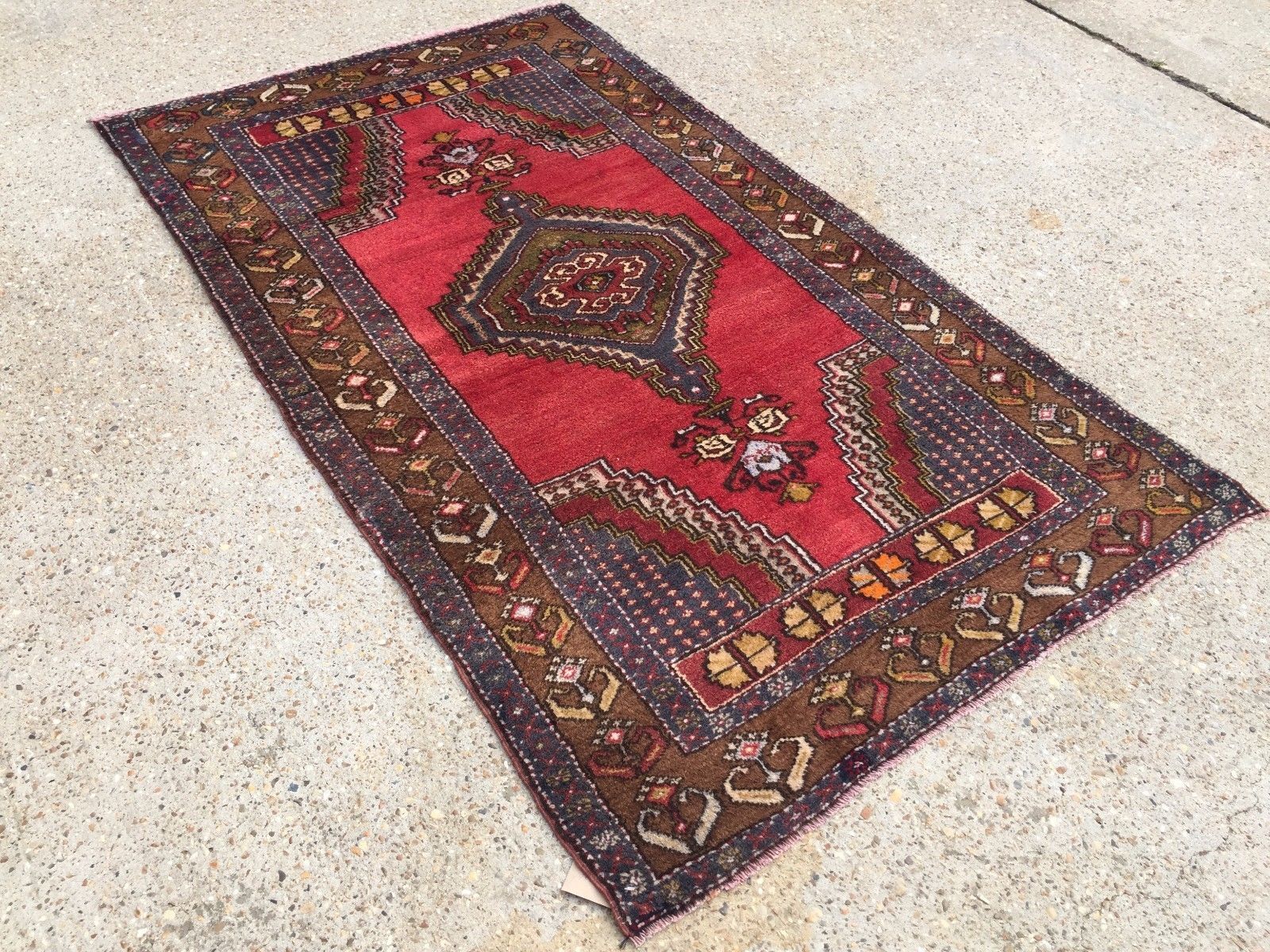 Turkish Prayer Rug vegetable dye 195x112cm