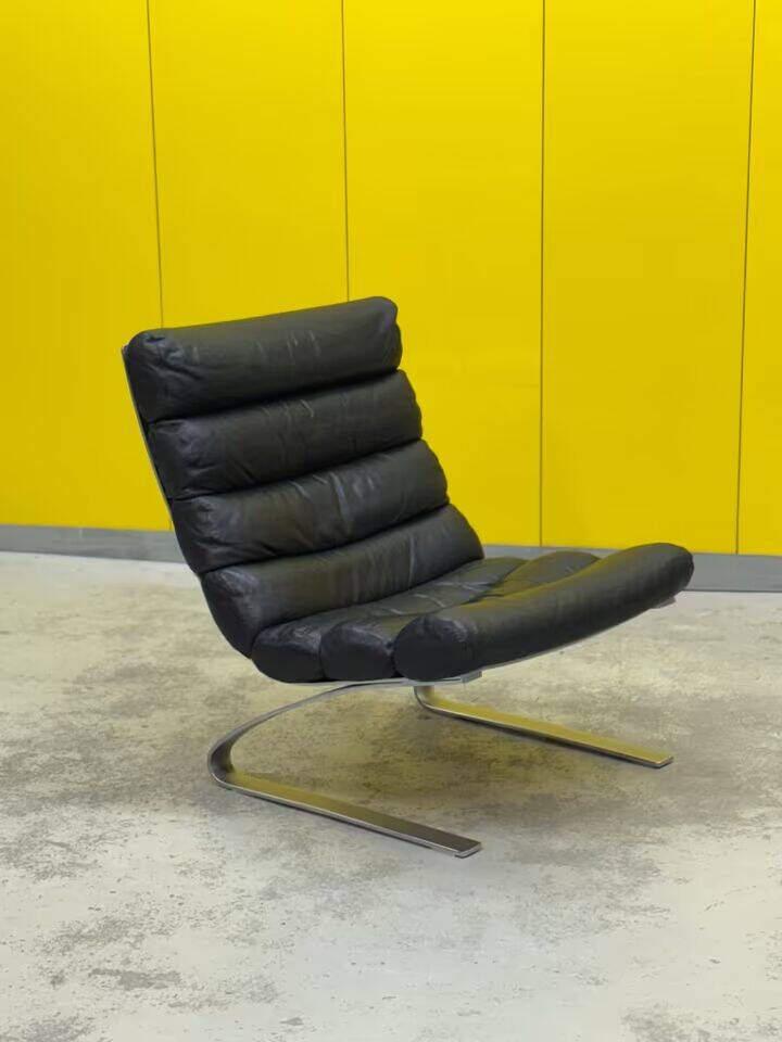 COR "Sinus" Cantilever Lounge Chair – Black Leather & Steel (1976)