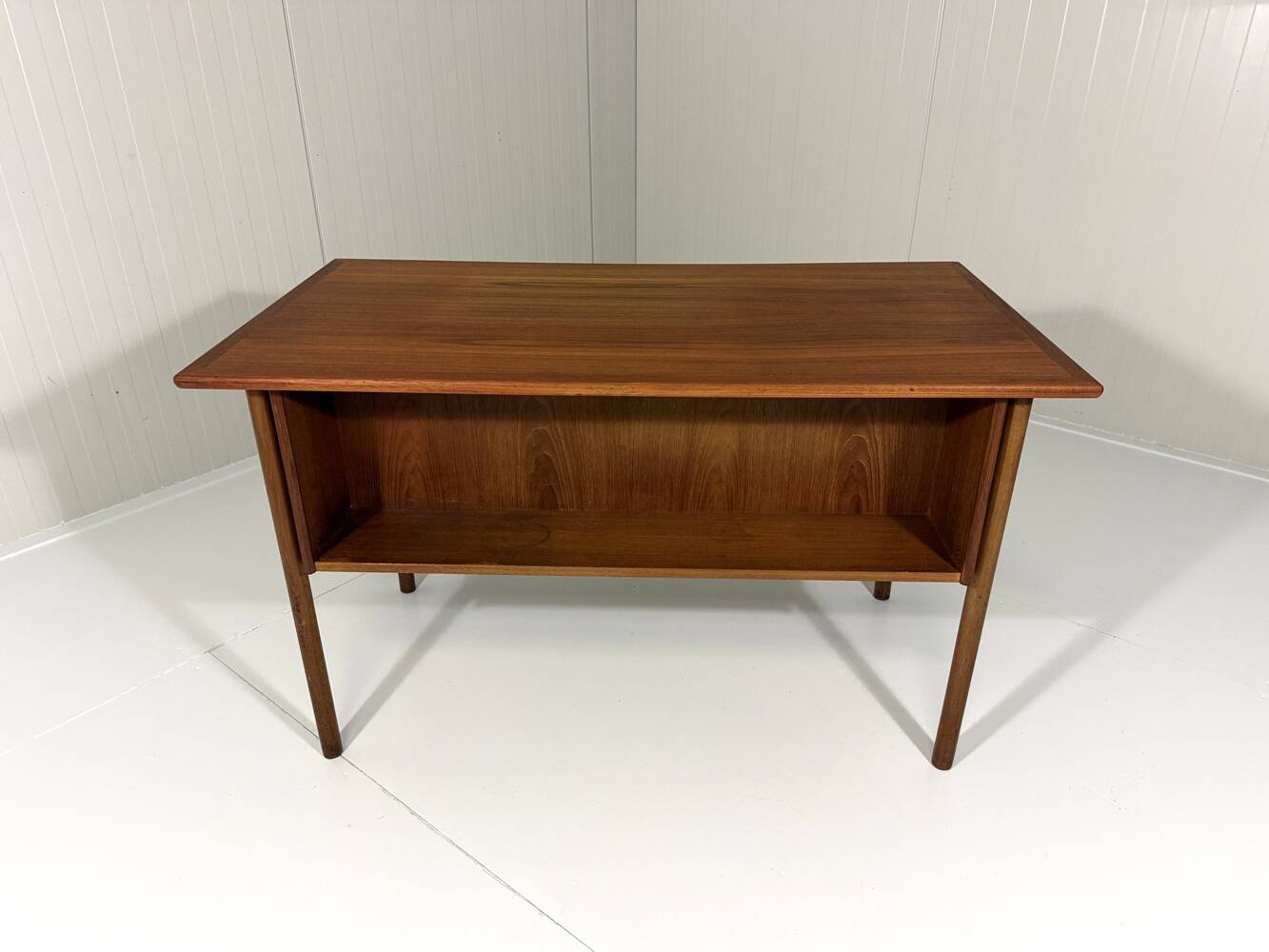 Bureau en teck Gunnar Nielsen Tibergaard Danemark
