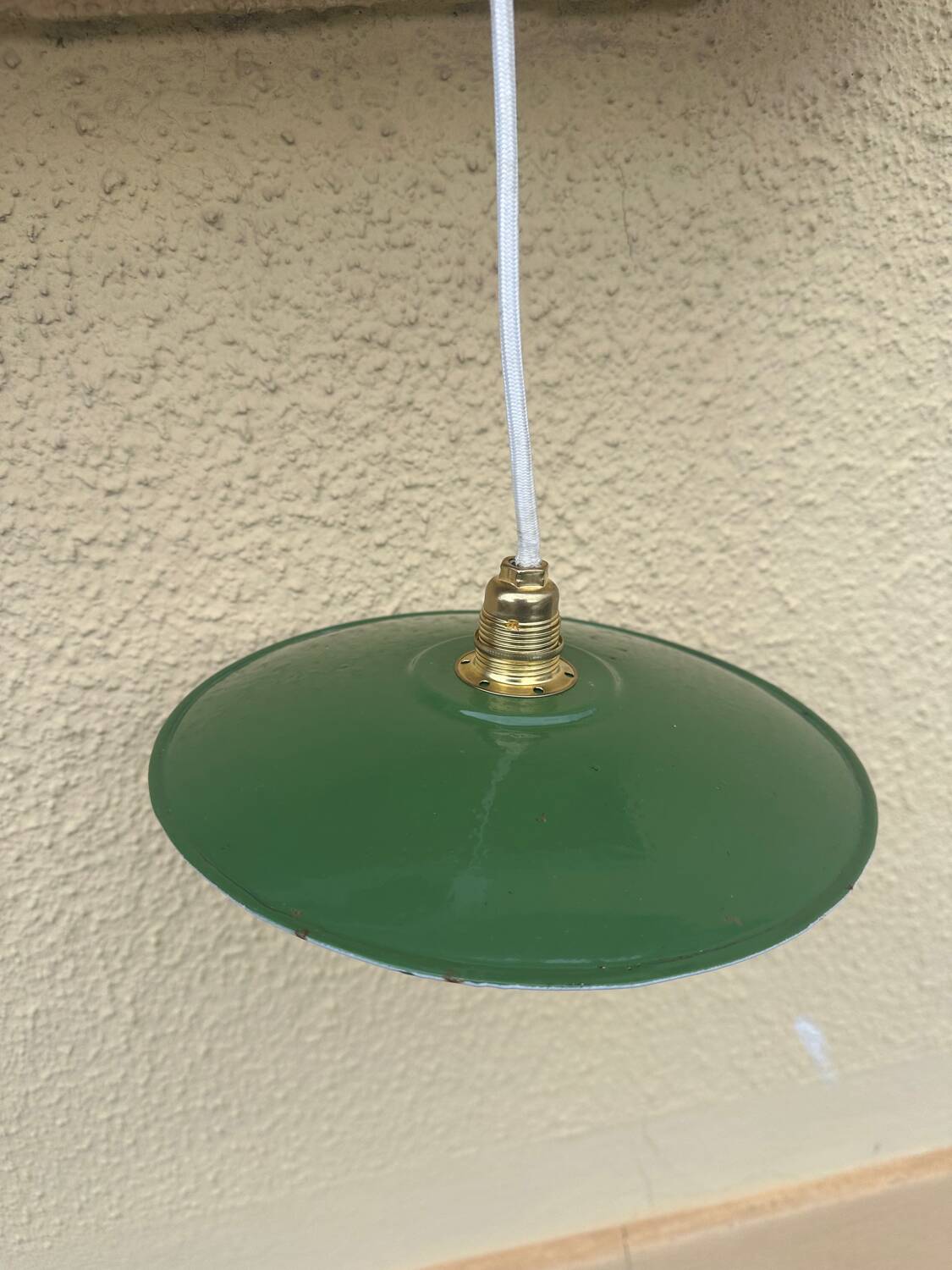 Vintage pendant light with green and white enamelled sheet metal lampshade and LED electricity