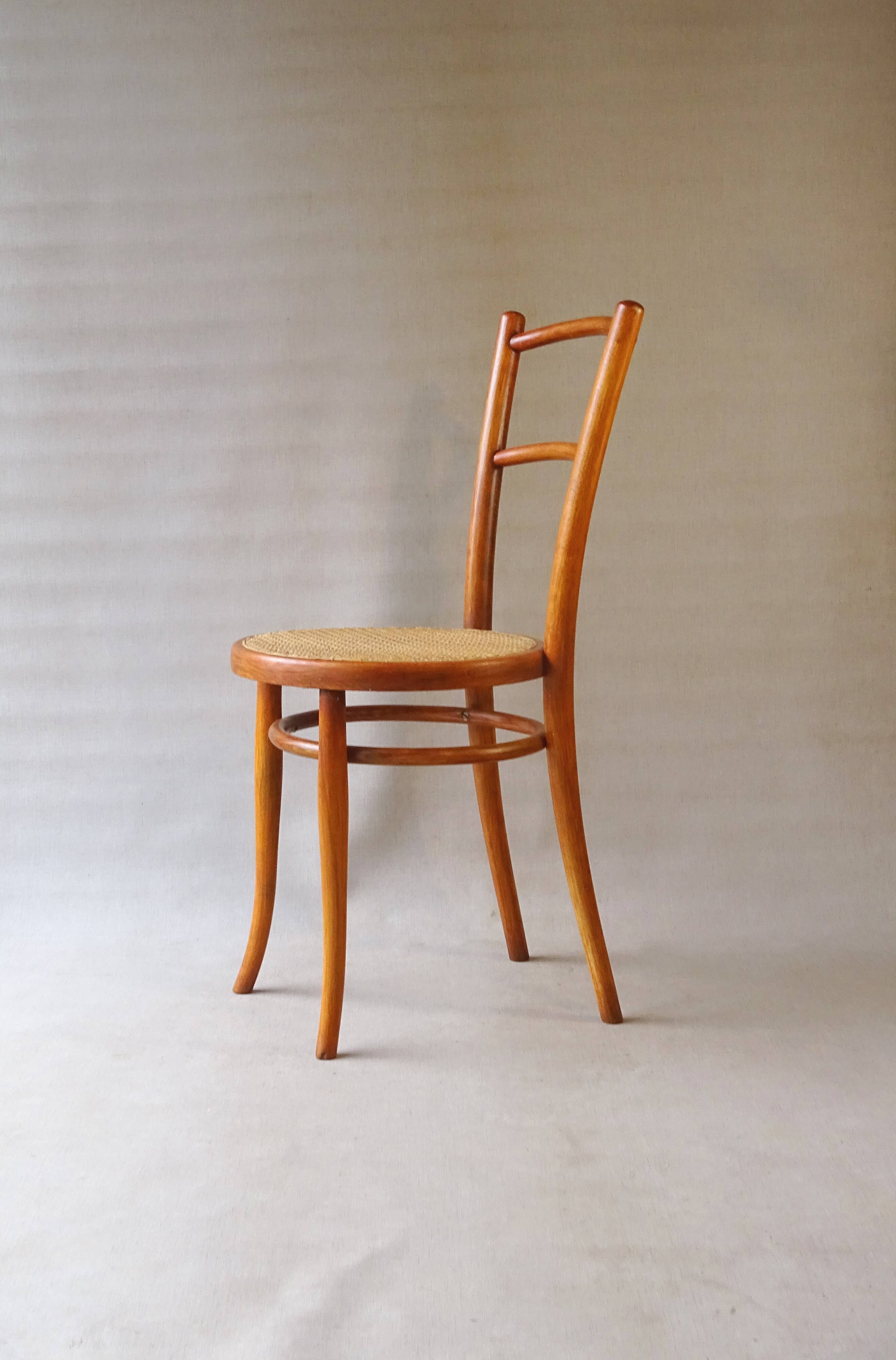 Bistro chair THONET No. 142-1/2 from 1905, caned.