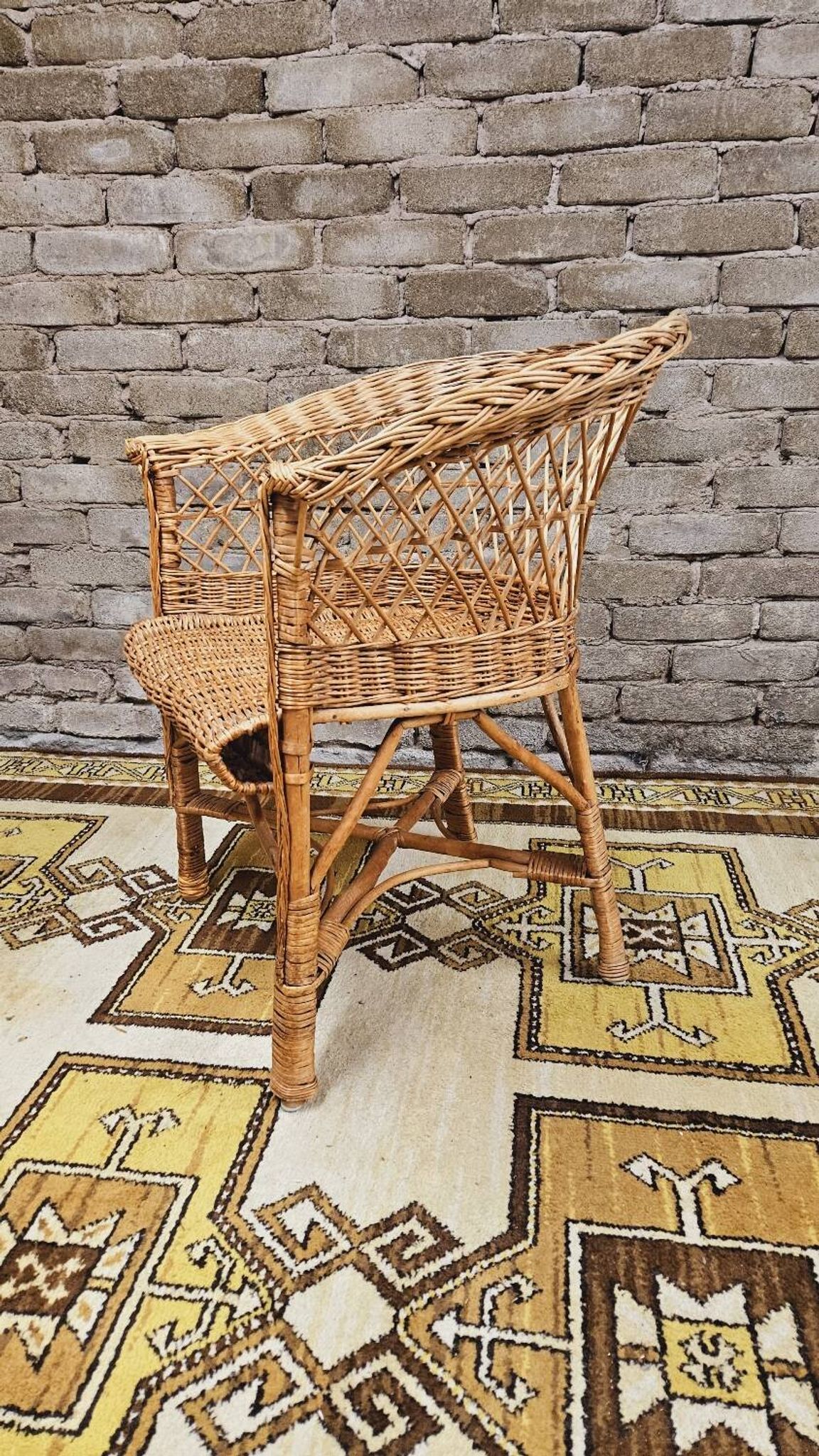 Vintage 1960s wicker rattan armchair