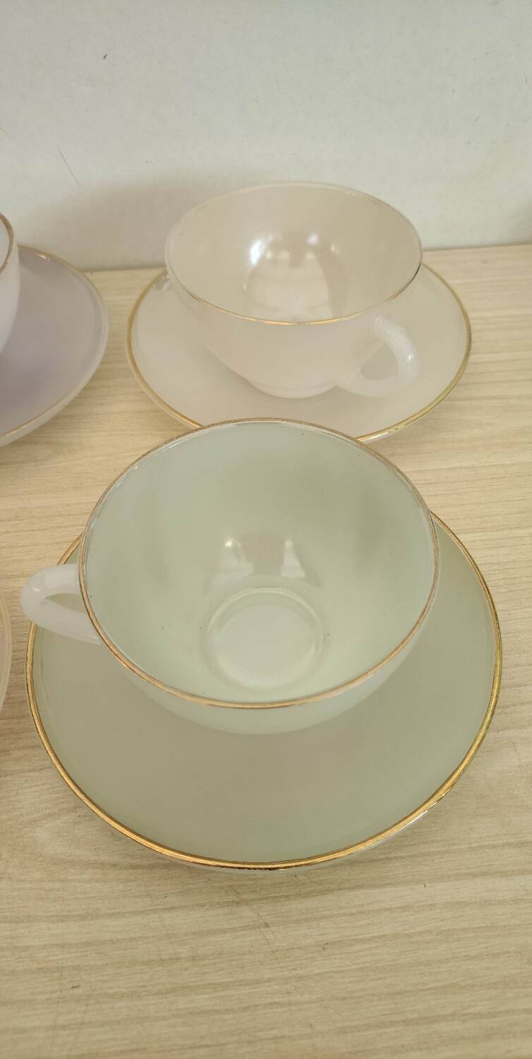 Grandes tasses Arlequin arcopal