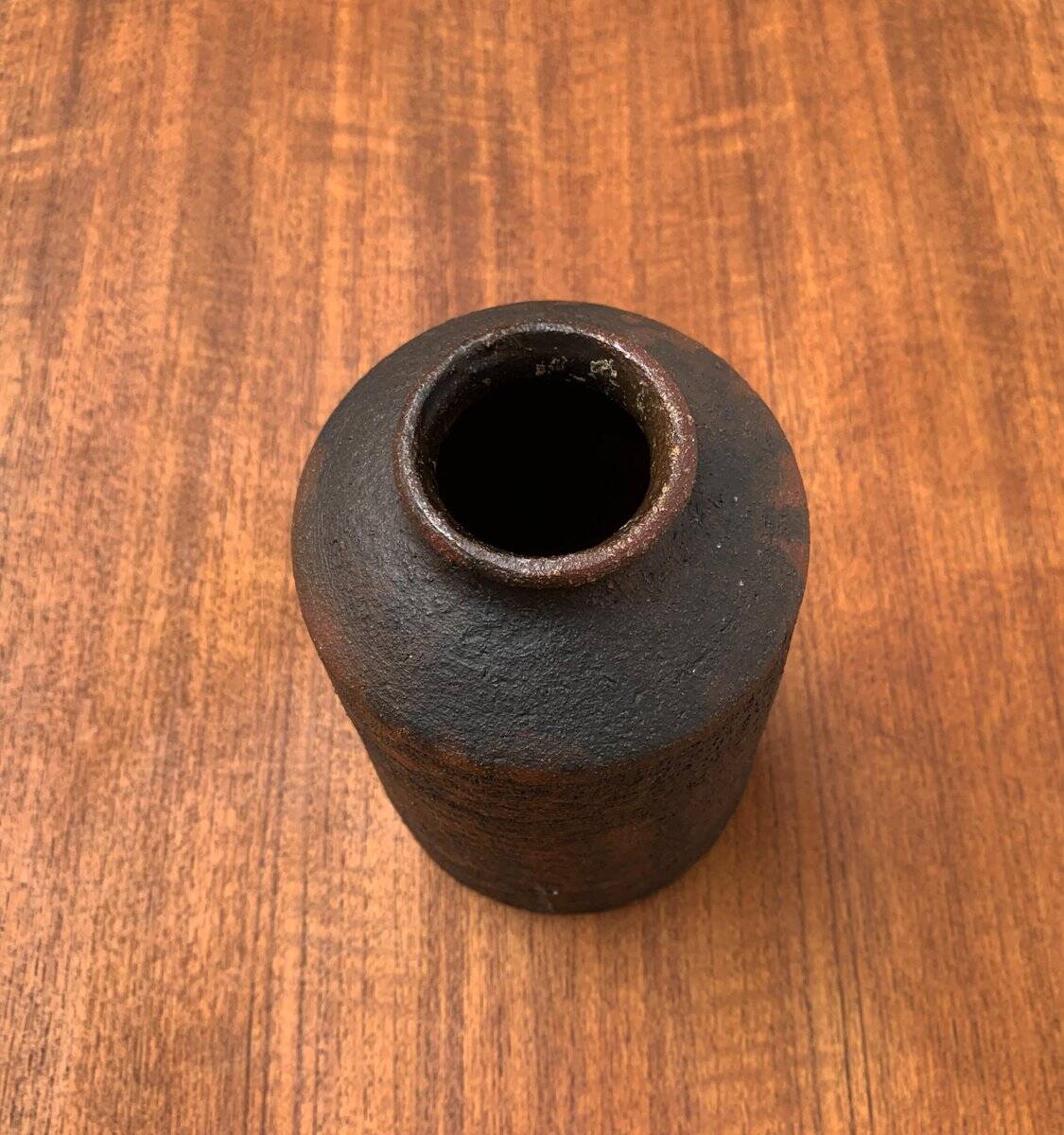 Brutalist vase from the mid-century German studio pottery by Gerhard Liebenthron, 1974.