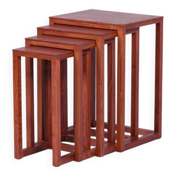 Tables emboîtées par Josef Hoffmann pour Wittmann, années 1980 – Bois de frêne