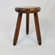 Tabouret tripode en bois