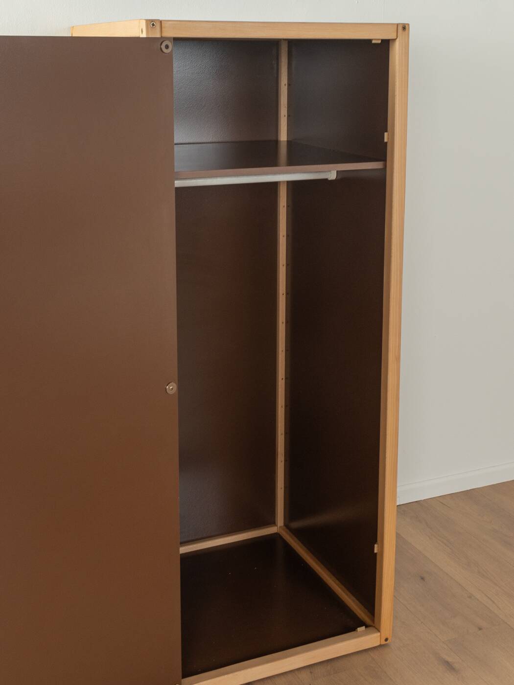 2 commodes Flötotto