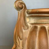Amphora vase