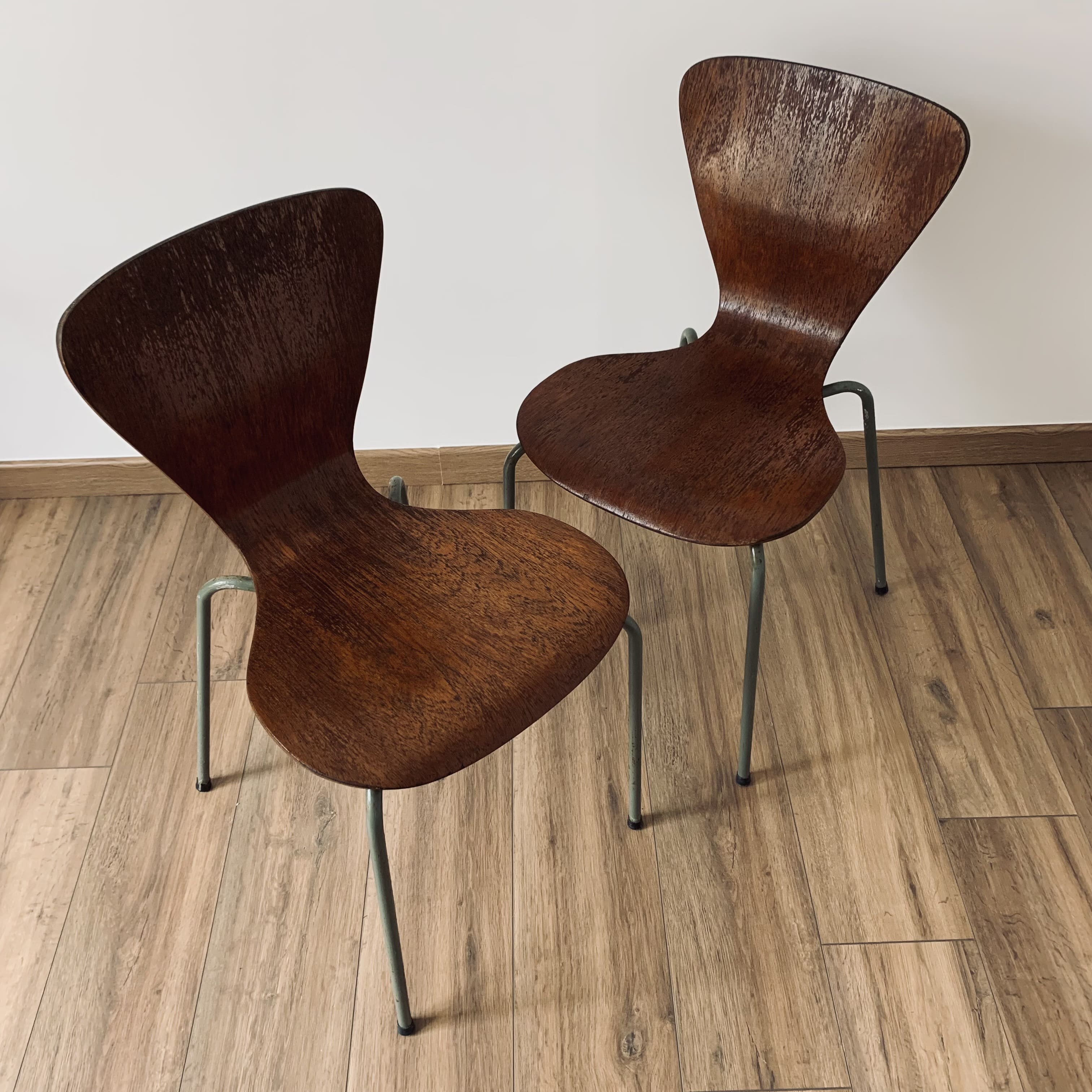 Pair of 3107 chairs - wood & metal