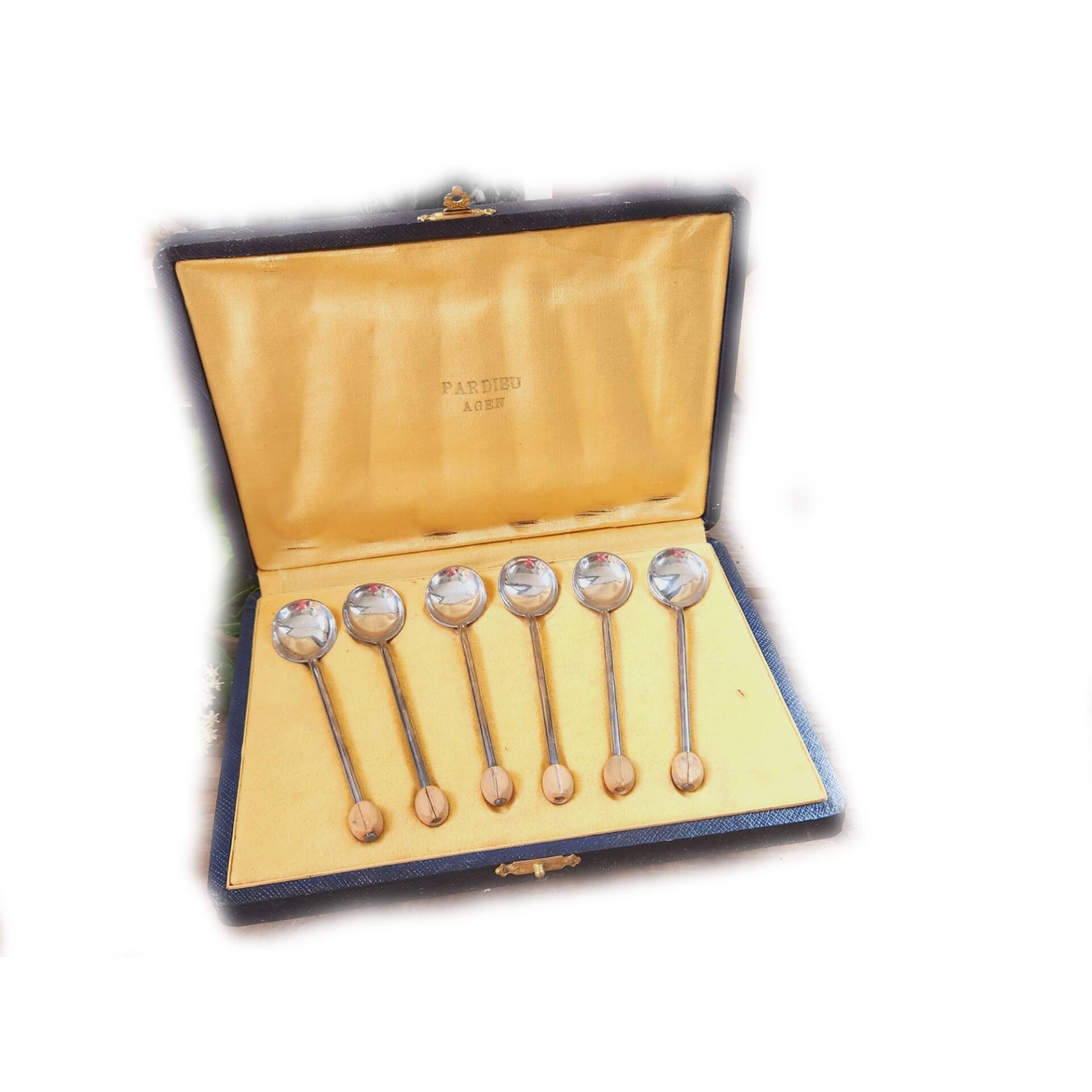 Vintage Pardieu Agen Set of 6 Silver Plated Coffee Spoons With Wooden Coffee Bean Detail in Original