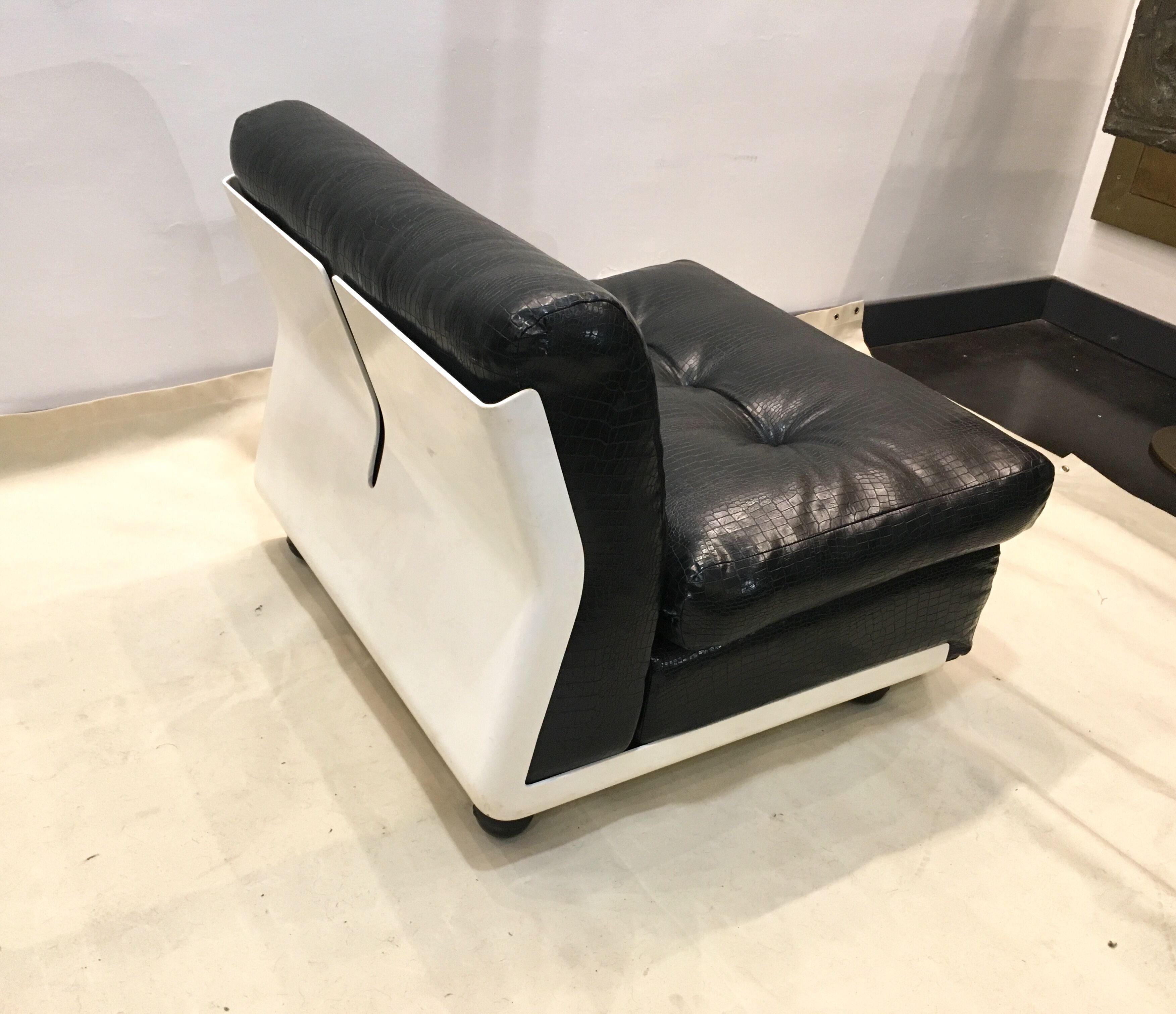 Amanta faux leather armchairs by Mario Bellini for B&B Italia