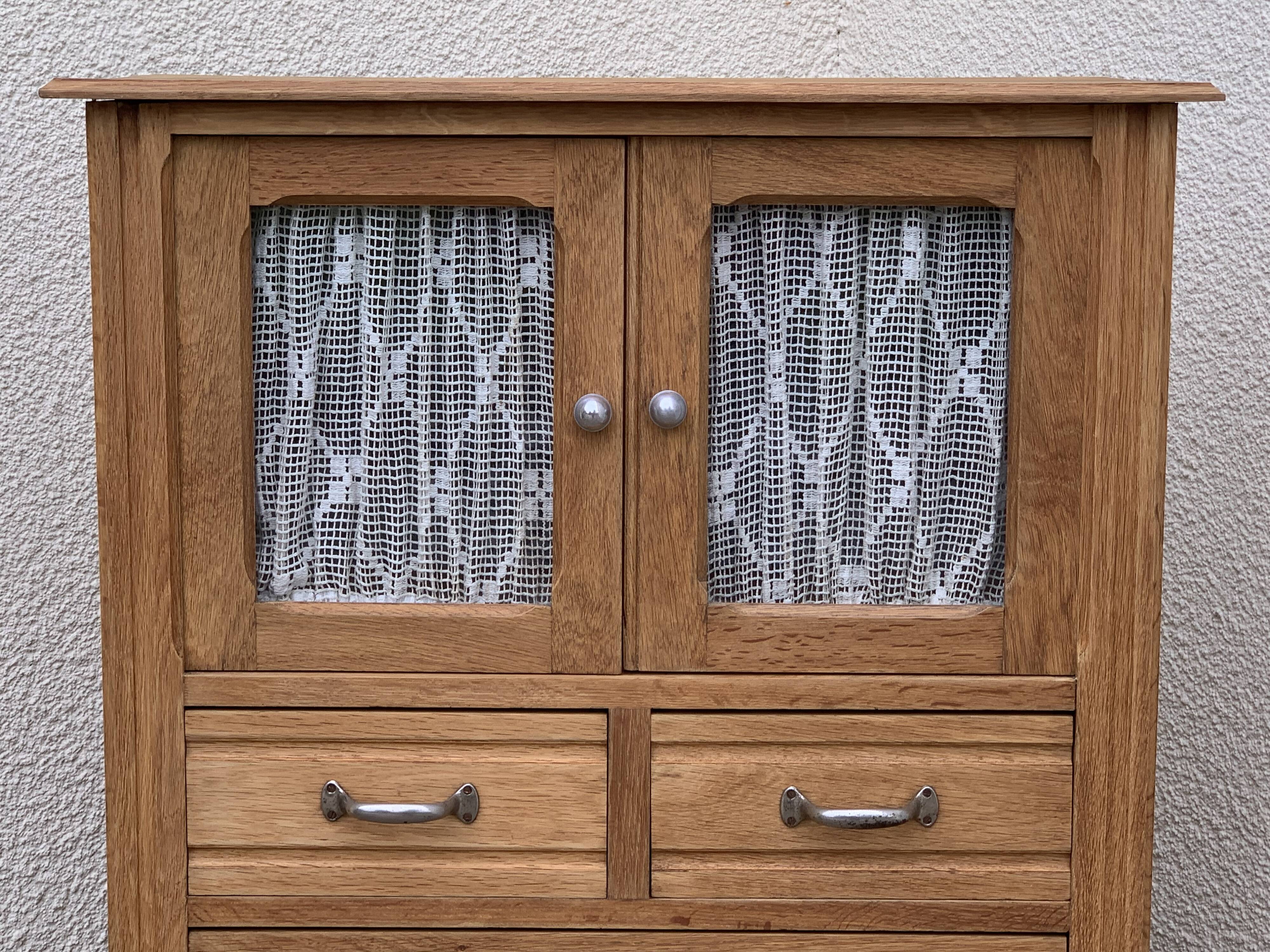 Buffet parisien vitré 1920 bois brut massif