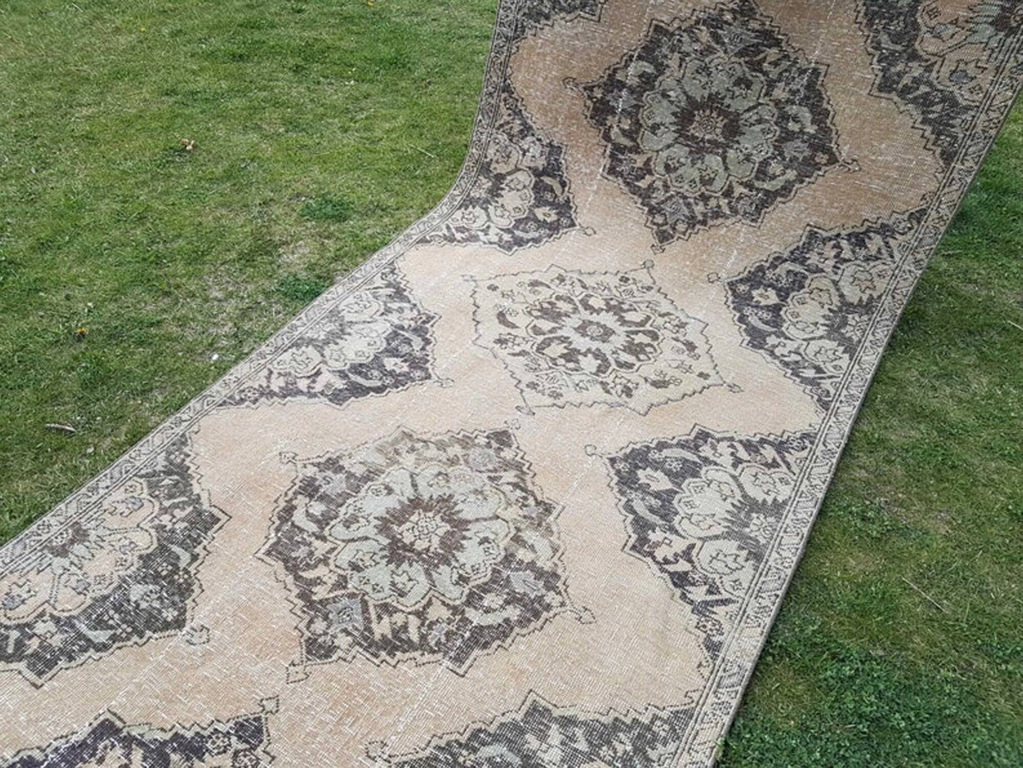Vintage Turkish hallway rug 119x395 cm