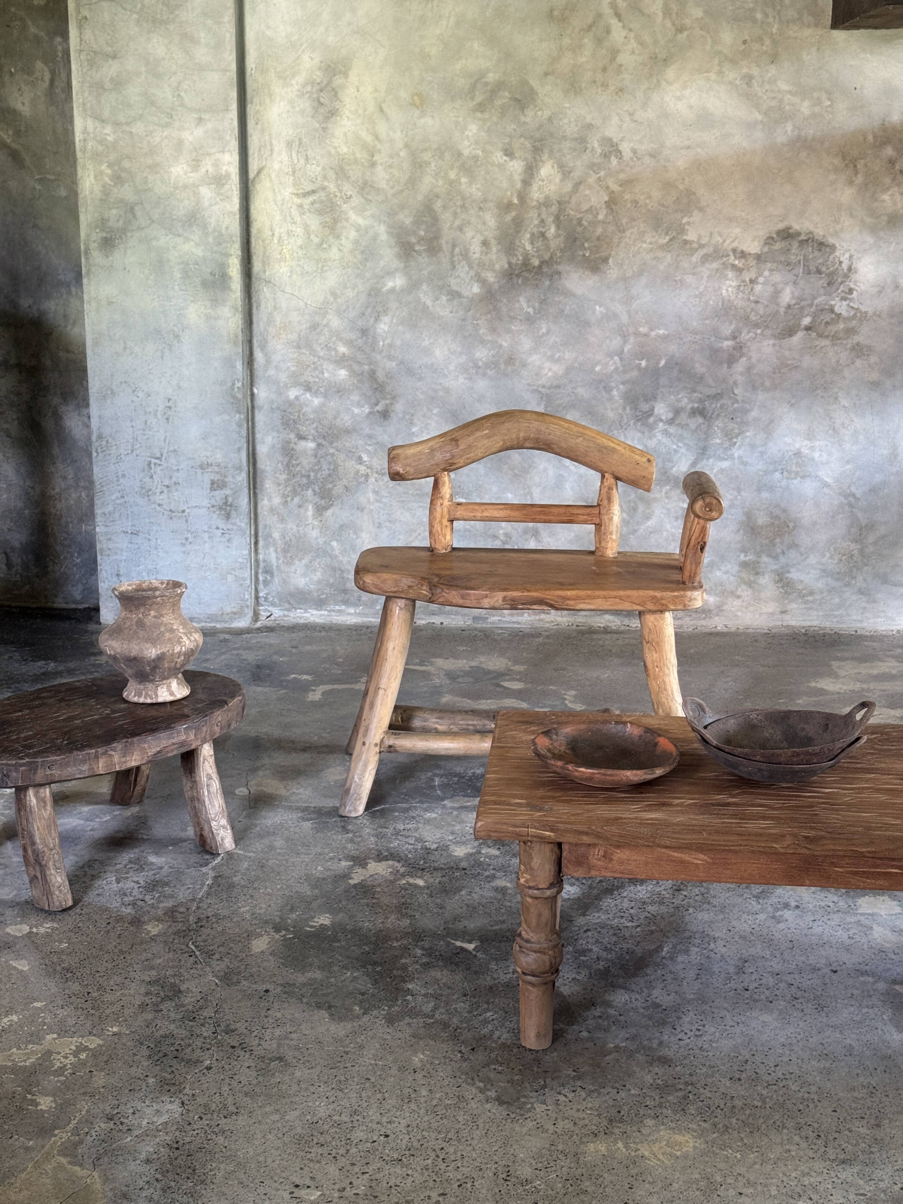 Small brutalist bench with backrest and armrests in Asian blonde teak H67 L6
