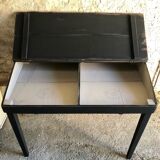 Desk desk
