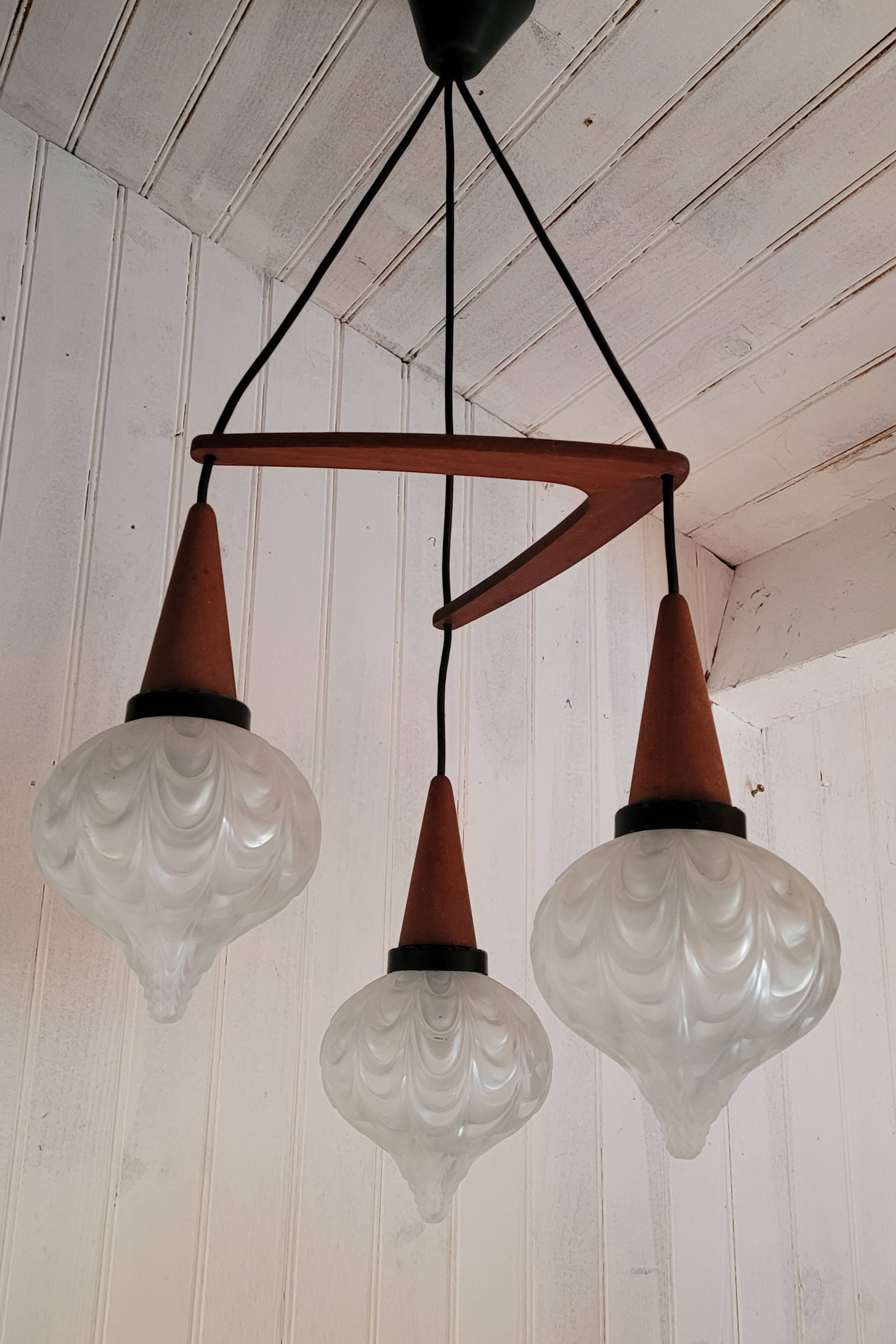 Boomerang Cascade Pendant Chandelier in Teak and Glass from Philips, 1950s