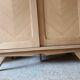 Wardrobe/sliding doors and tapered legs