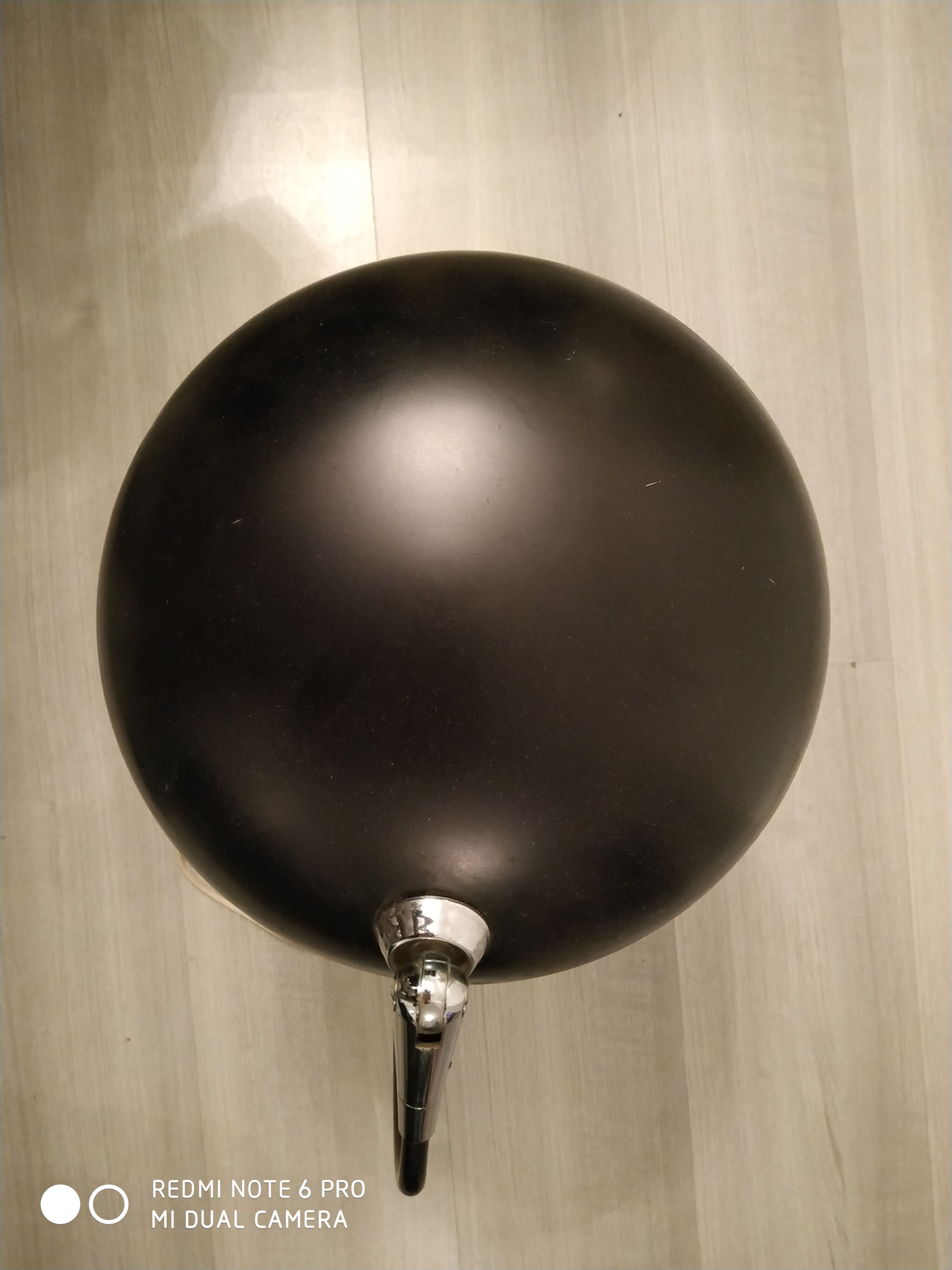 Black metal mushroom dome lamp