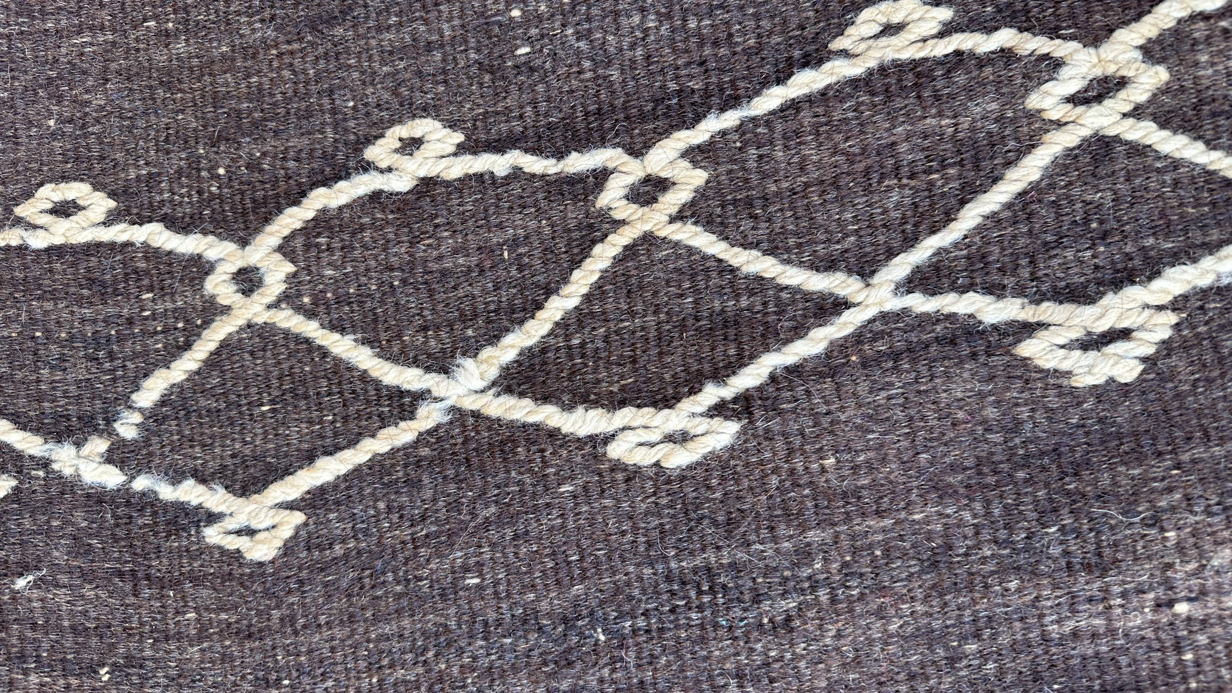 Moroccan carpet 127x230cm