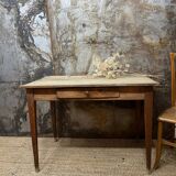 Farm table