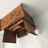 Table de chevet chinoise dessus d'aile des années 60-70