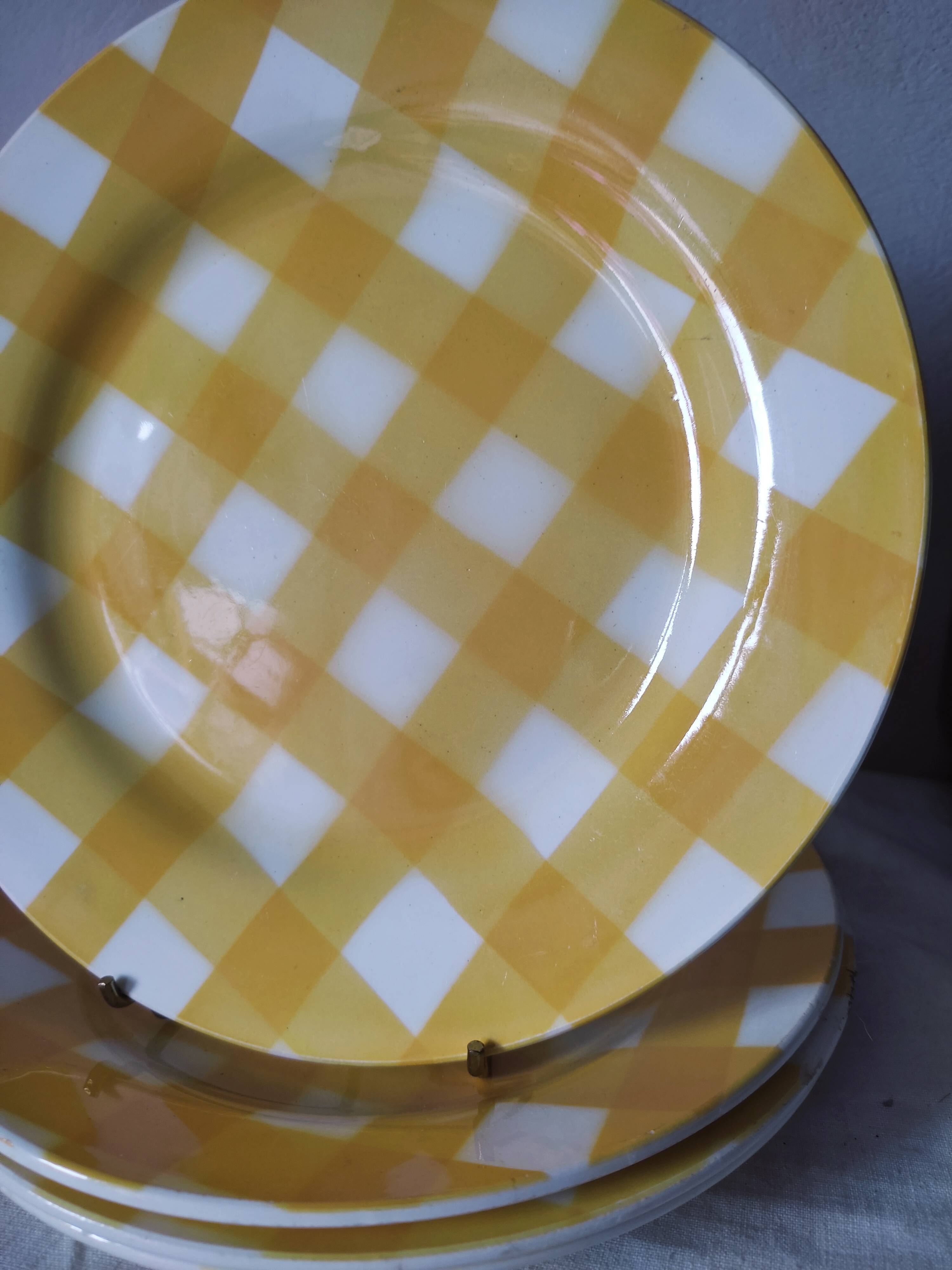 4 Digoin checkered plates