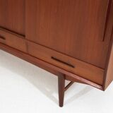 High teak row