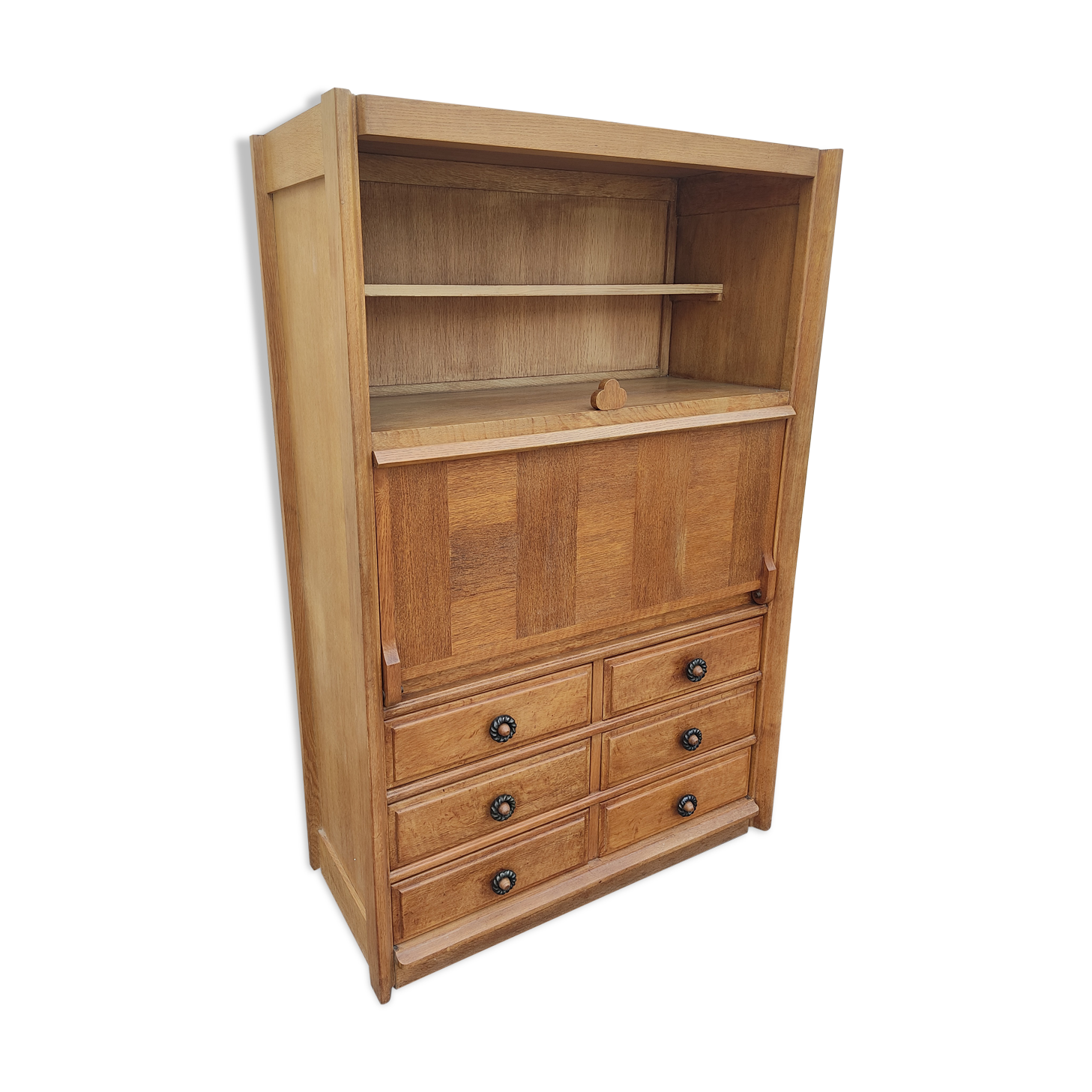 Guillerme and Chambron cabinet with ceramic handles
