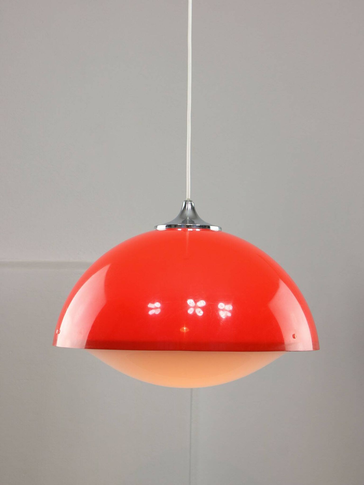 Italian Space Age Pendant in Plexiglass and Chrome, 1970s