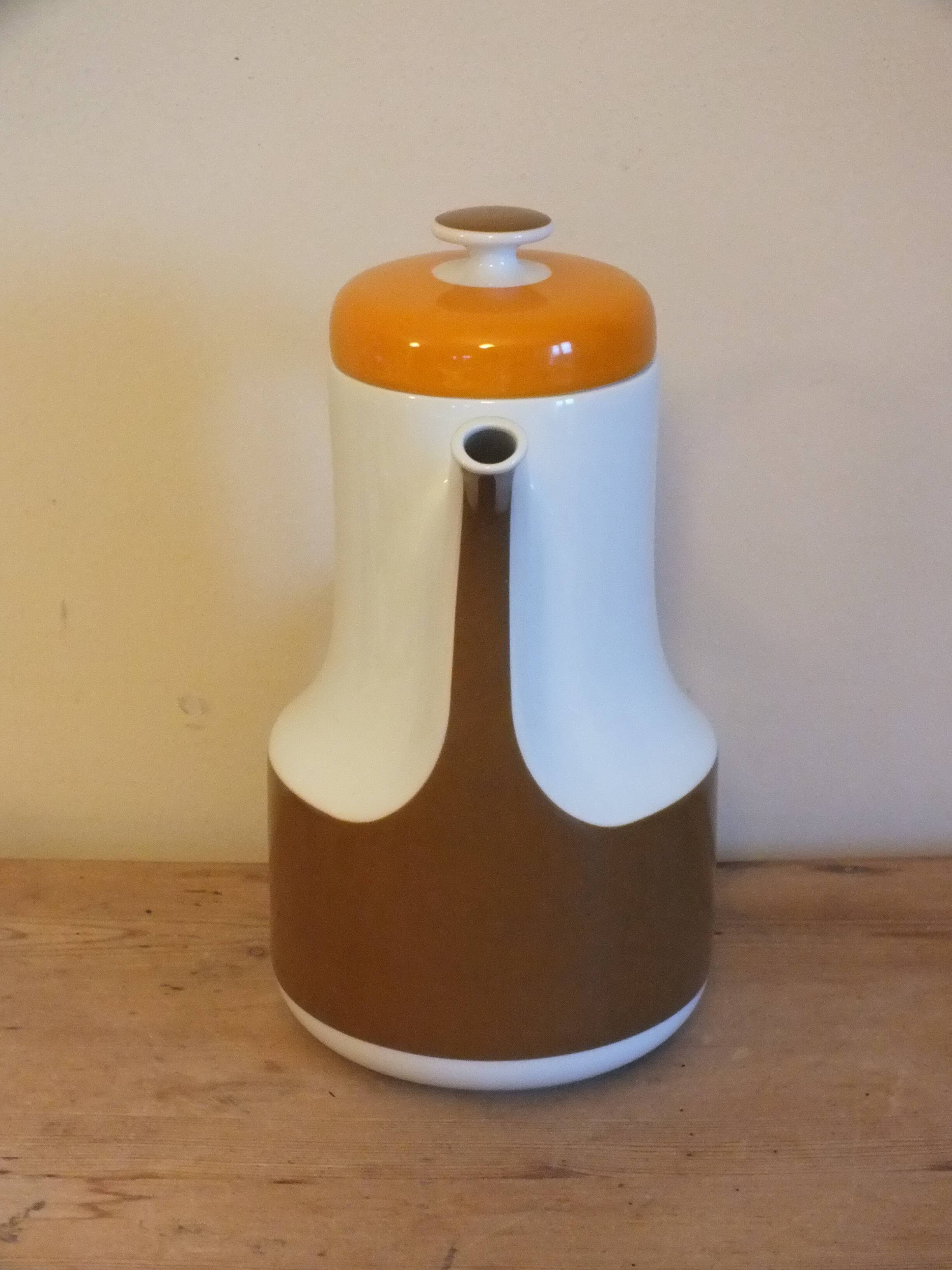 Coffee service 1970 by Hans Théo Baumann in Schonwald Germany porcelain