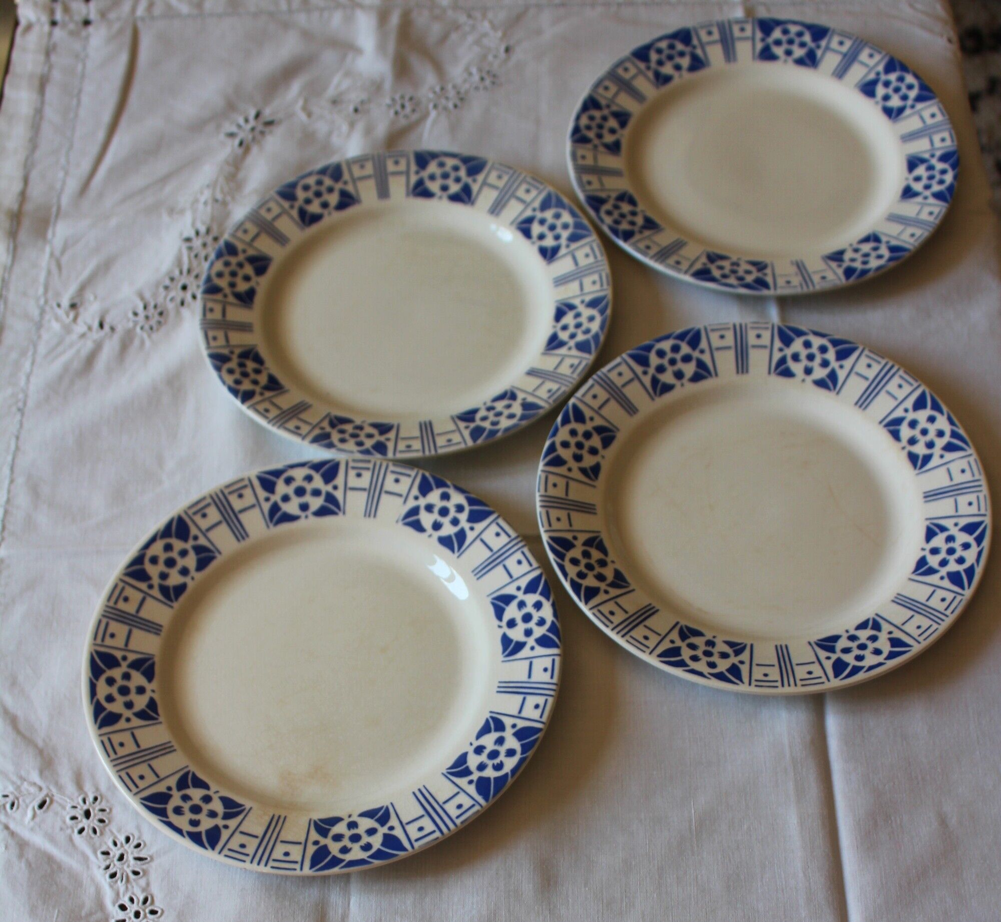 Lot 4 plates Saint Aubin Digoin Sarreguemines