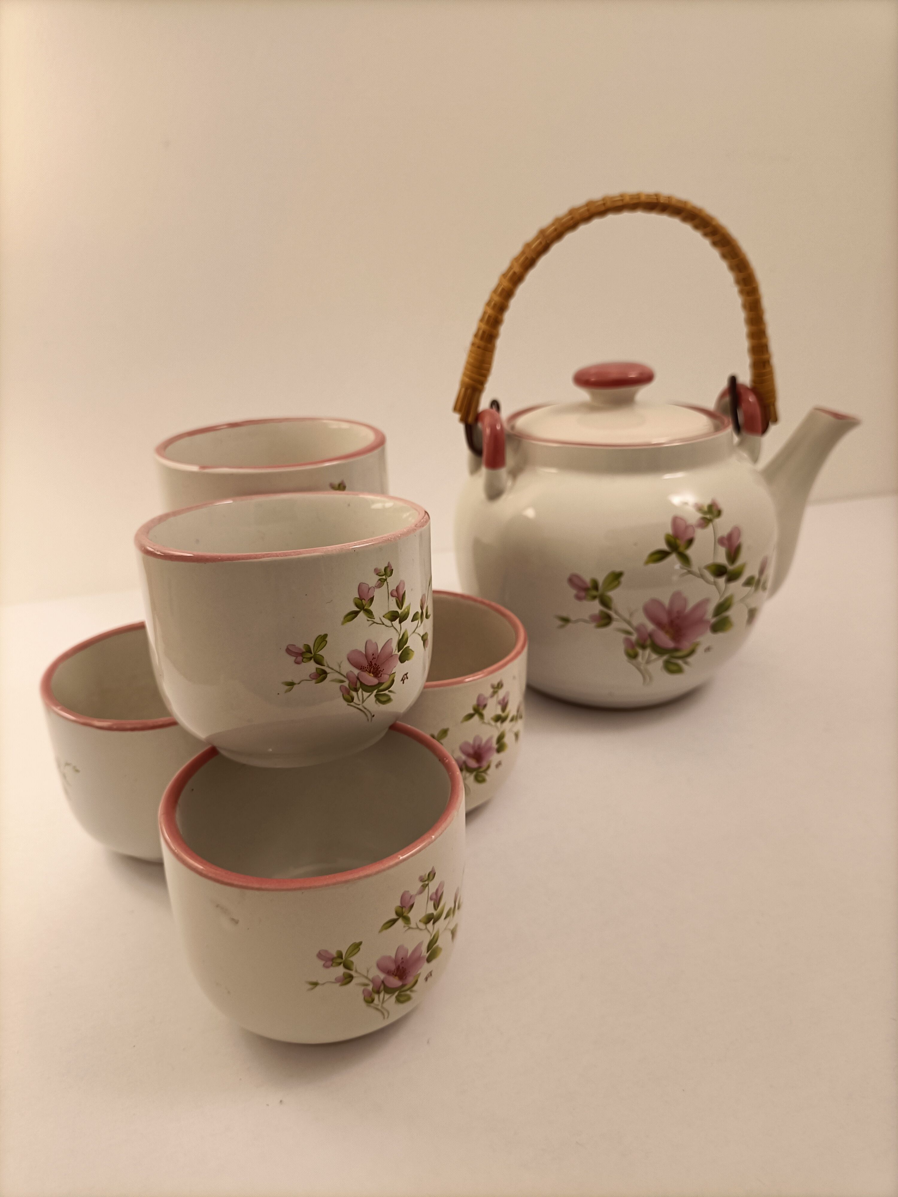 Théière coréen vintage avec 6 tasses