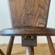 4 chaises tripode de ferme brutalistes