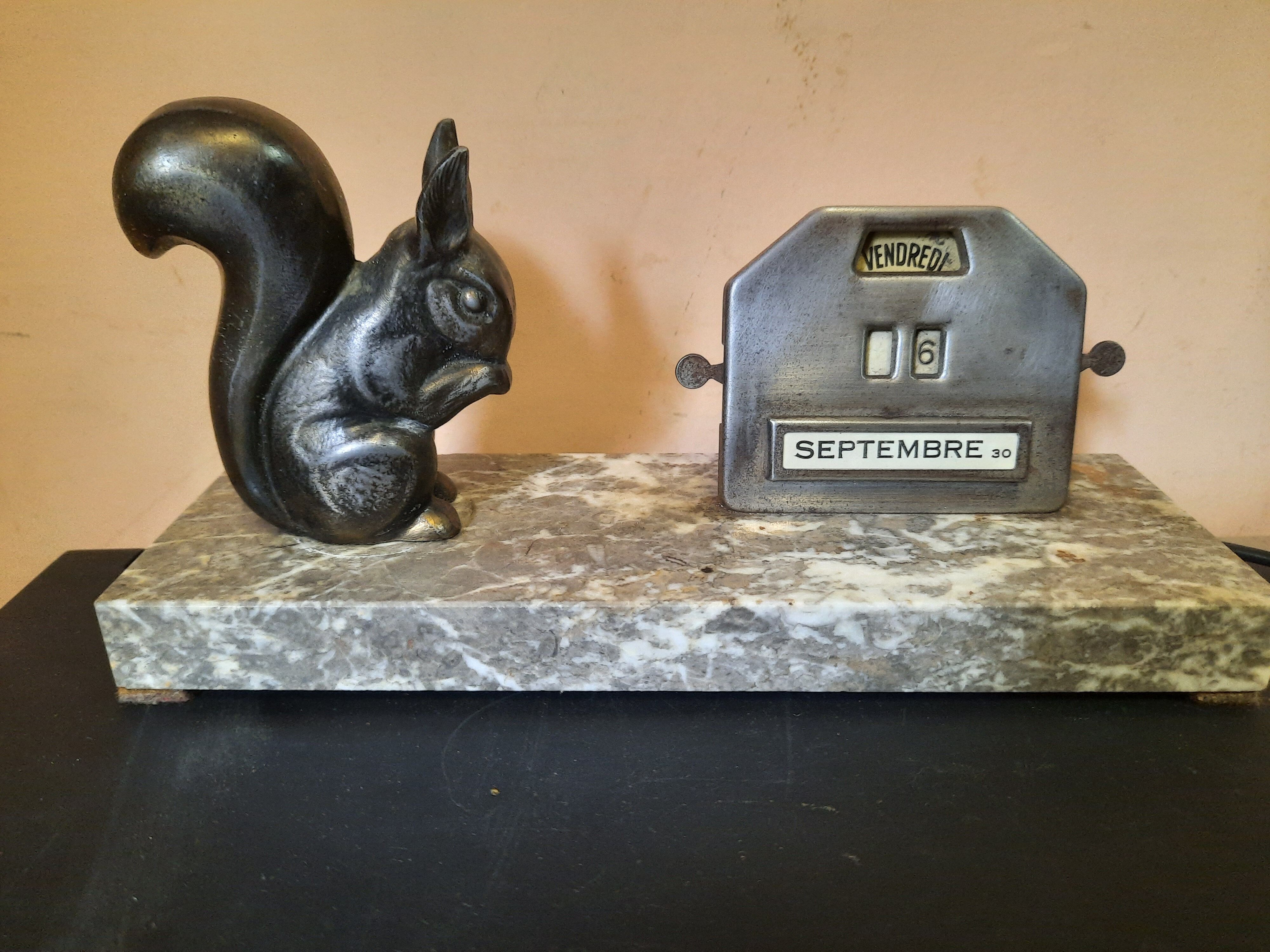 Vintage perpetual calendar