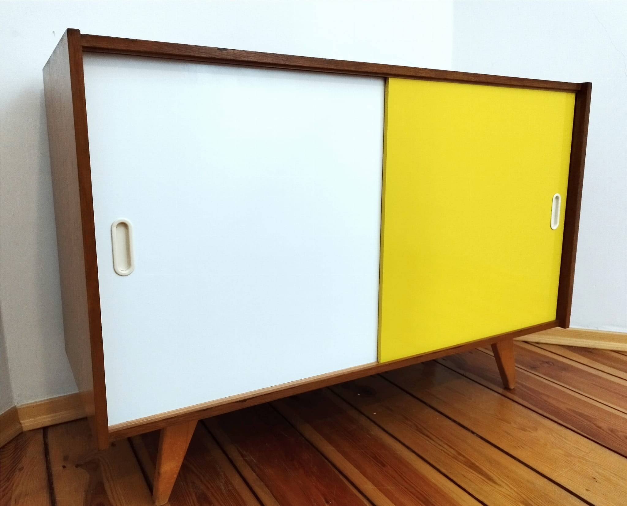 Czechoslovakian Cabinet attributed to J. Jiroutek for Interior Prague, 1960s