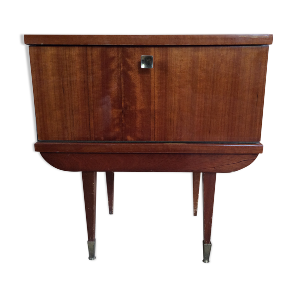 Table de chevet