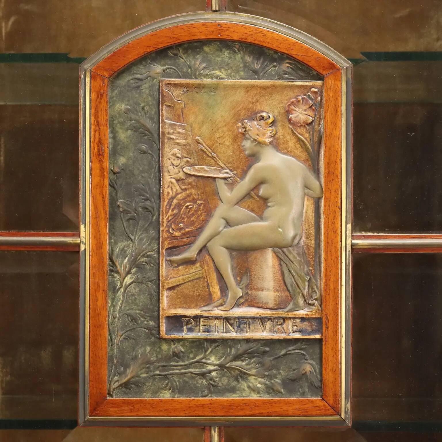 Antique Art Nouveau display cabinet in mahogany, Italy, 19th century.